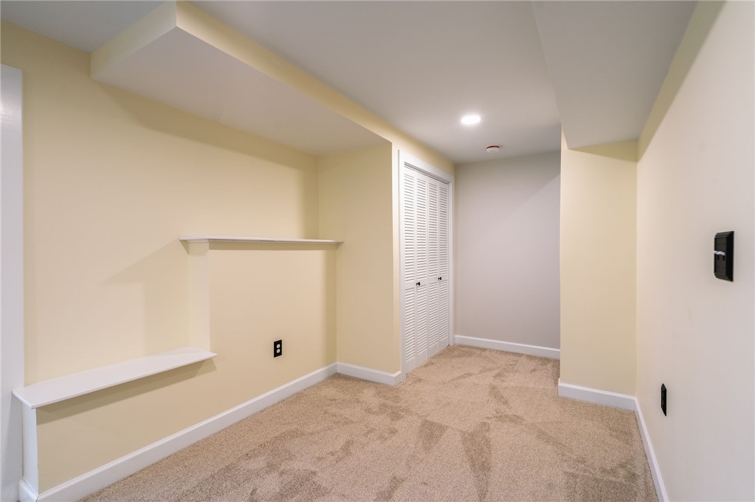 Cumberland, Rhode Island, 02864, United States, 3 Bedrooms Bedrooms, ,3 BathroomsBathrooms,Residential,For Sale,1991986