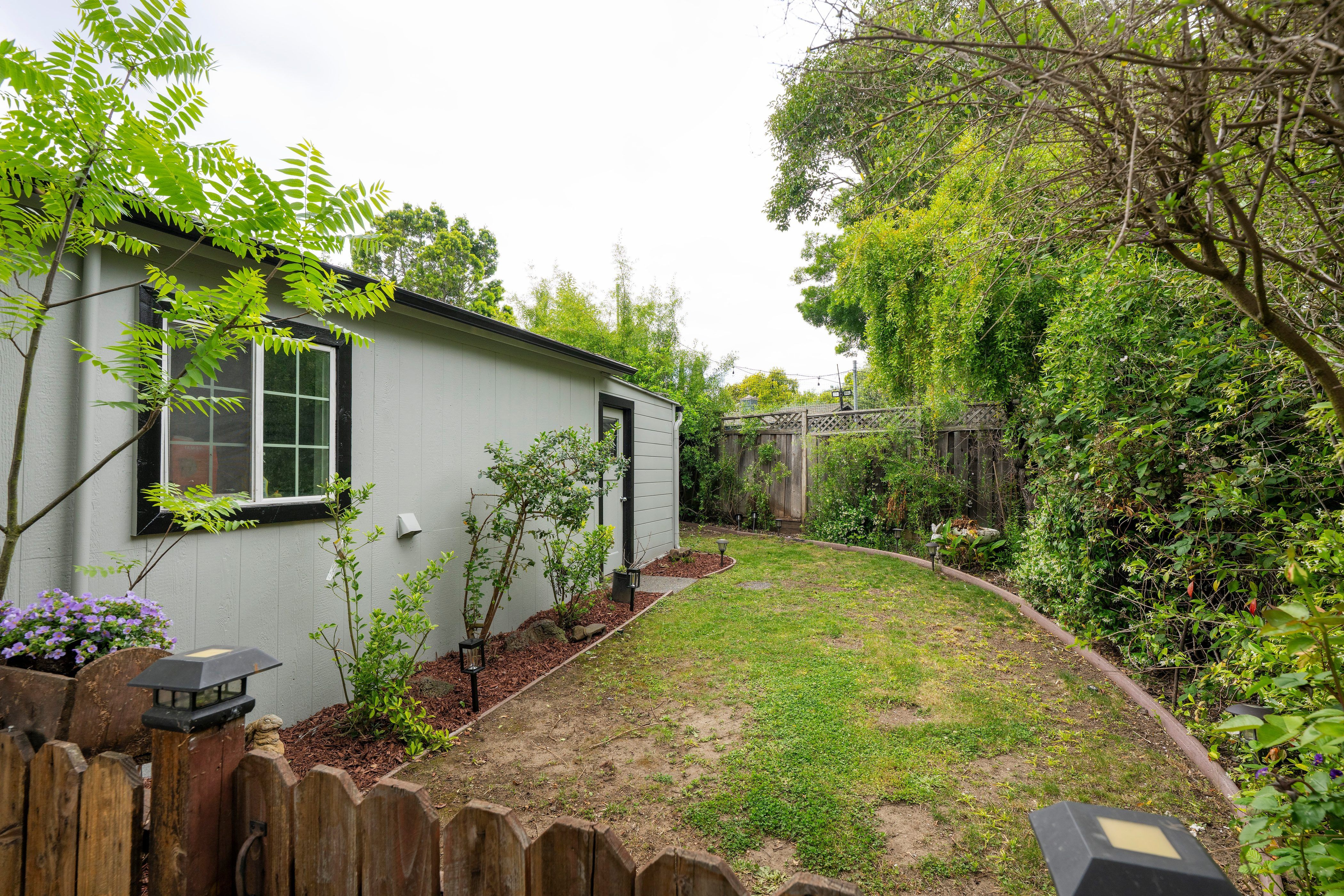 Charming One-Story Near Downtown Burlingame - 物件實景