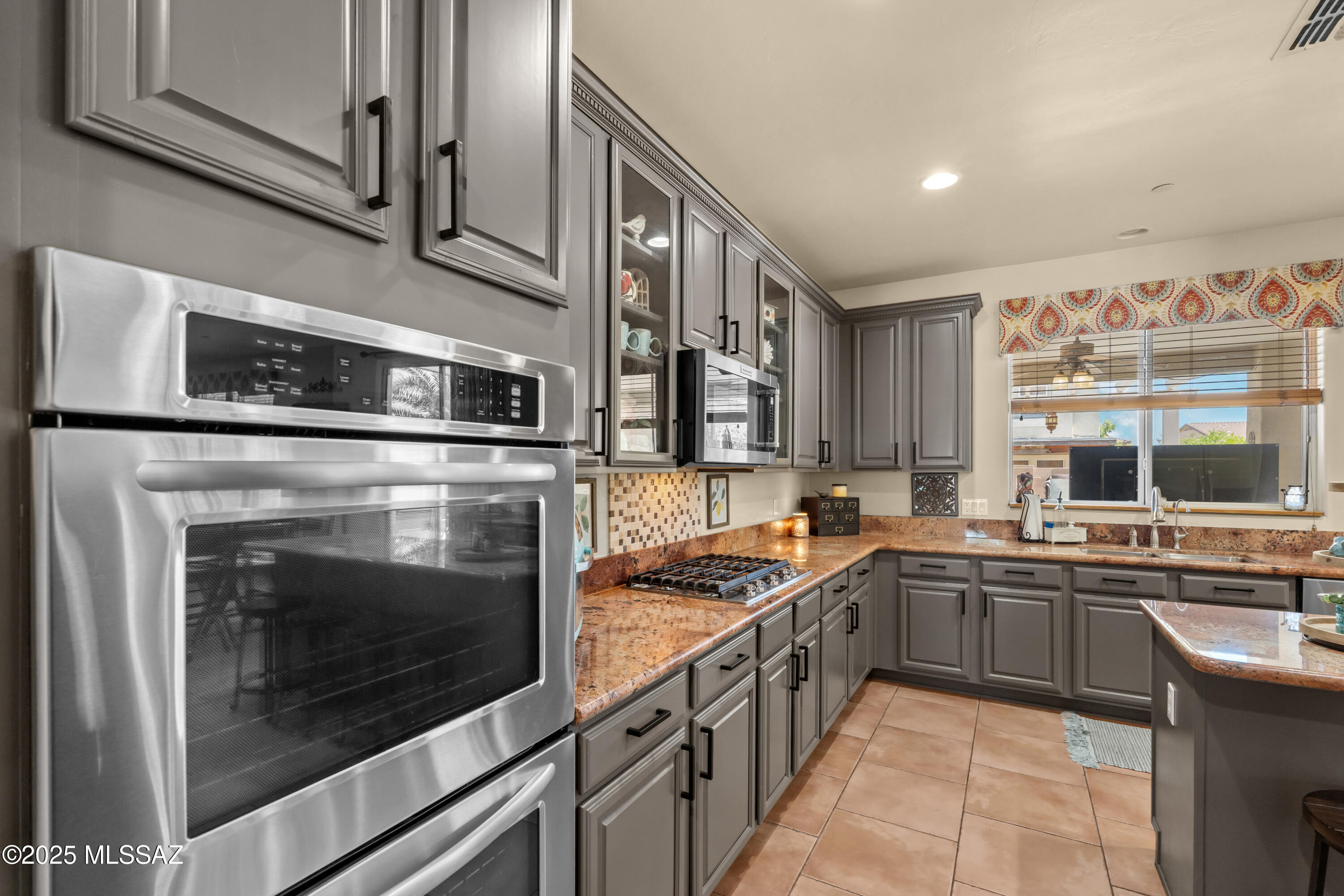 Sahuarita, Arizona, 85629, United States, 4 Bedrooms Bedrooms, ,3 BathroomsBathrooms,Residential,For Sale,1827979
