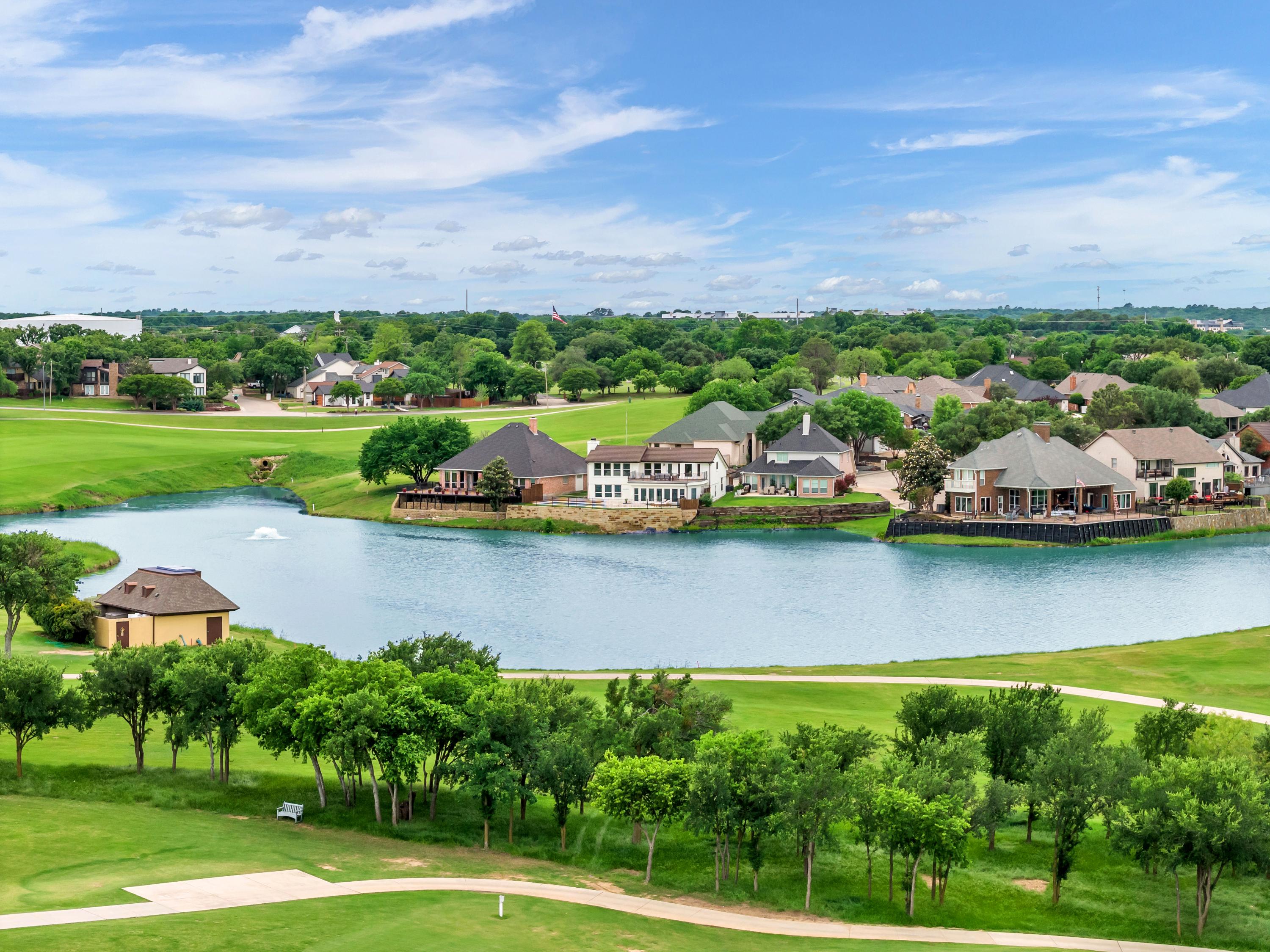  A Private Vantage Point Above the 18th Green, Sweeping Views, and a Lap Pool - 物件實景