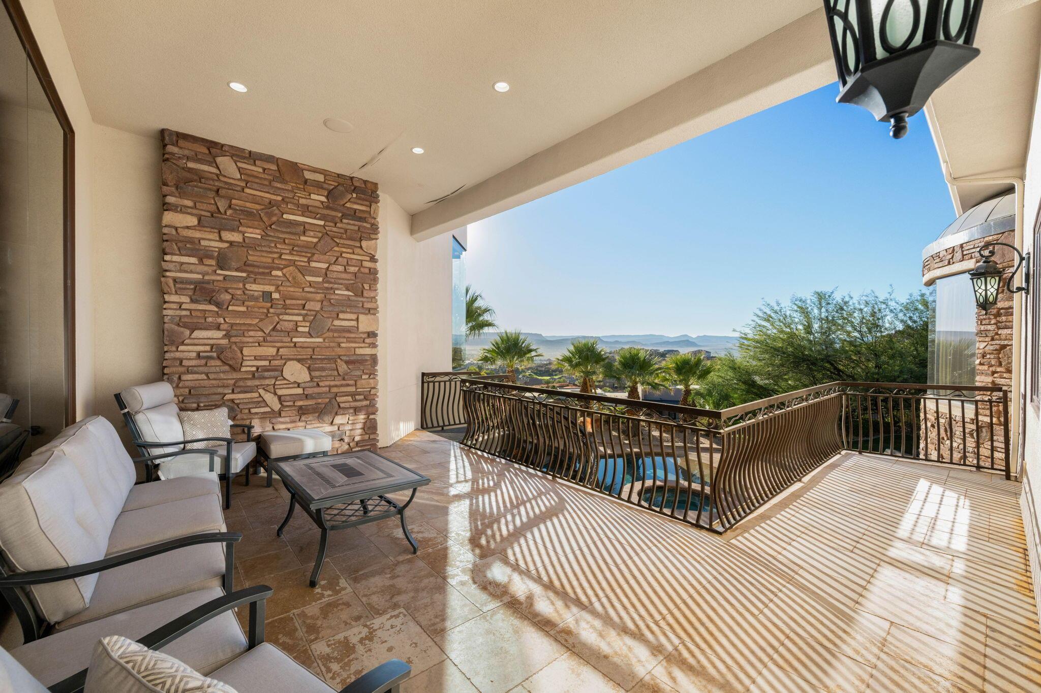 Washington, Utah, 84780, United States, 8 Bedrooms Bedrooms, ,9 BathroomsBathrooms,Residential,For Sale,1988893