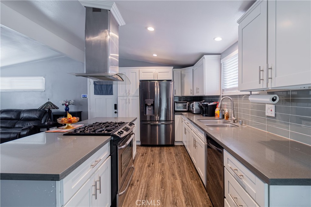 Whittier, California, 90601, United States, 3 Bedrooms Bedrooms, ,2 BathroomsBathrooms,Residential,For Sale,1930022