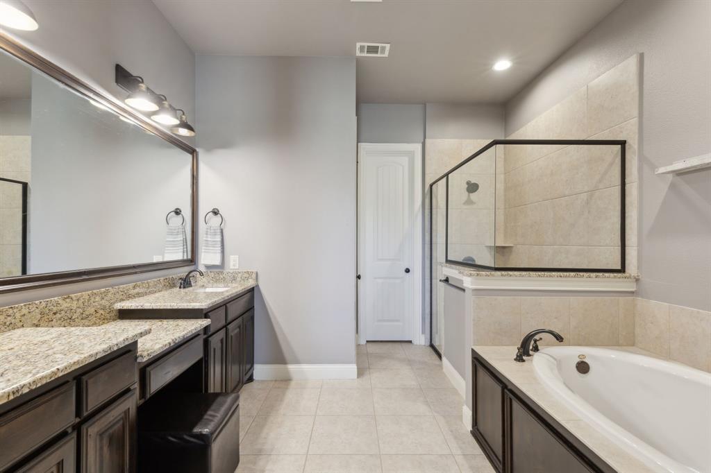 Midlothian, Texas, 76065, United States, 4 Bedrooms Bedrooms, ,4 BathroomsBathrooms,Residential,For Sale,1752468