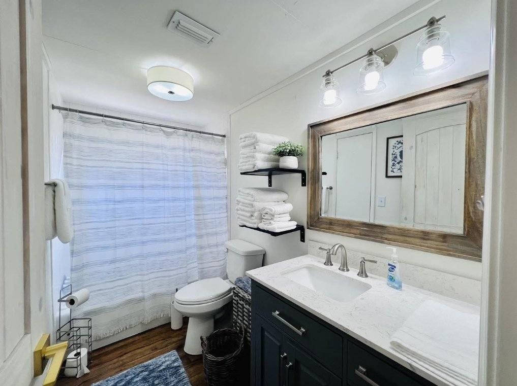 Saint George Island, Florida, 32328, United States, 4 Bedrooms Bedrooms, ,3 BathroomsBathrooms,Residential,For Sale,1943156