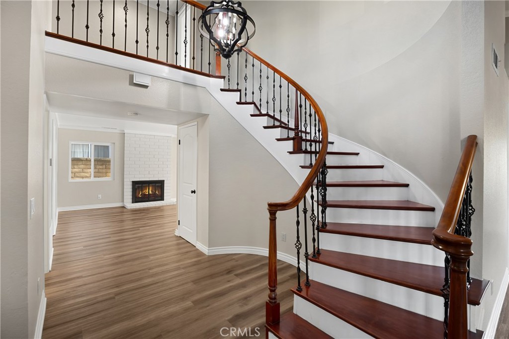 Pomona, California, 91766, United States, 4 Bedrooms Bedrooms, ,2 BathroomsBathrooms,Residential,For Sale,1977719