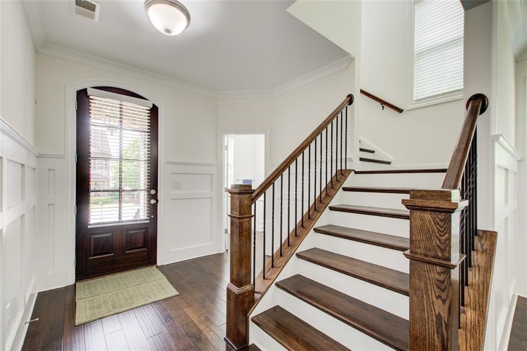 Alpharetta, Georgia, 30004, United States, 3 Bedrooms Bedrooms, ,3 BathroomsBathrooms,Residential,For Sale,1900894