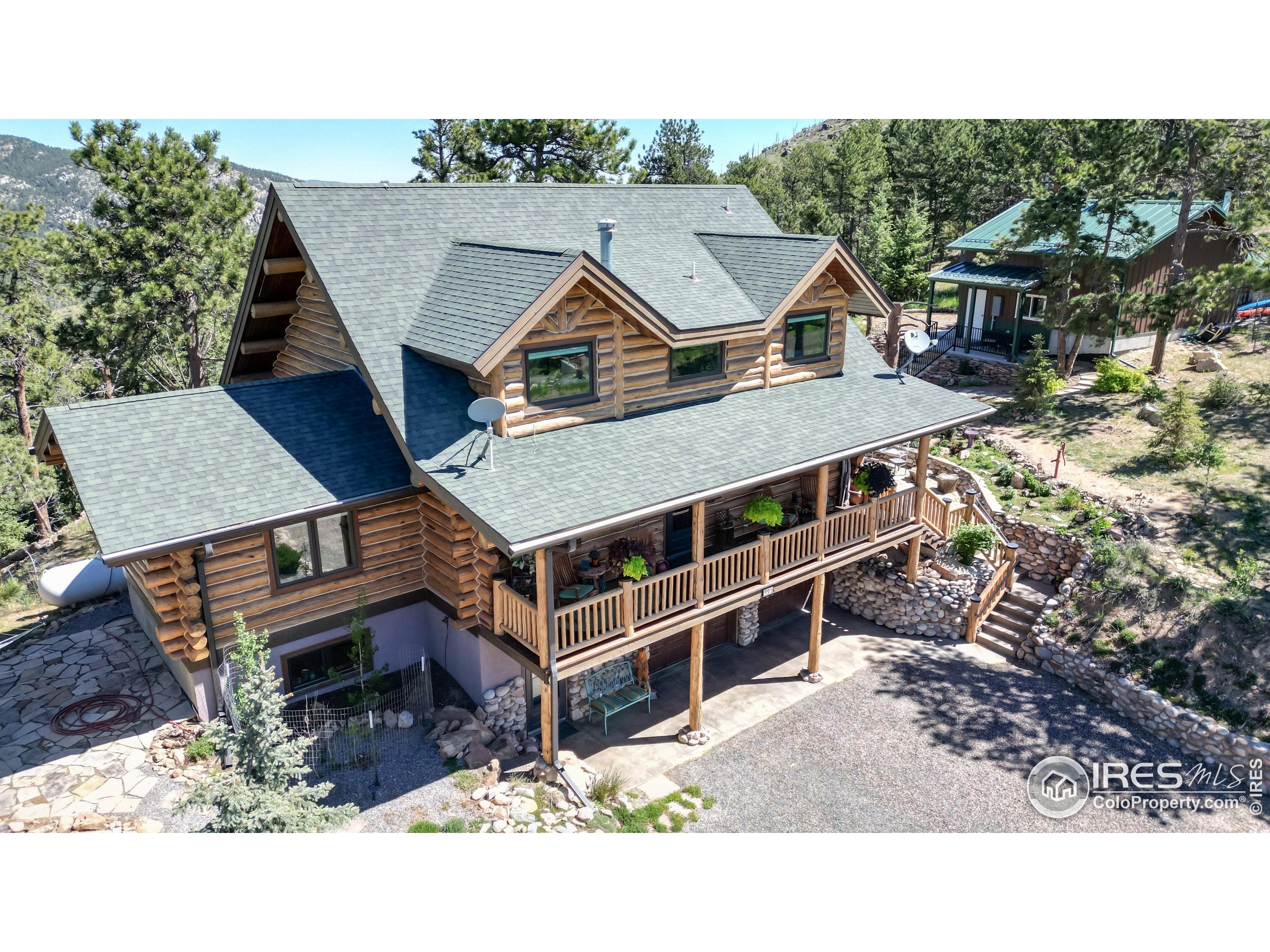 Loveland, Colorado, 80537, United States, 3 Bedrooms Bedrooms, ,2 BathroomsBathrooms,Residential,For Sale,1910374