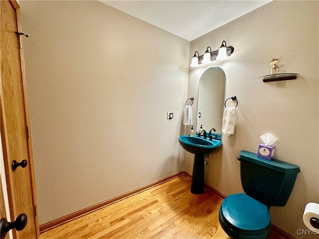 Oswego, New York, 13126, United States, 4 Bedrooms Bedrooms, ,3 BathroomsBathrooms,Residential,For Sale,1899451