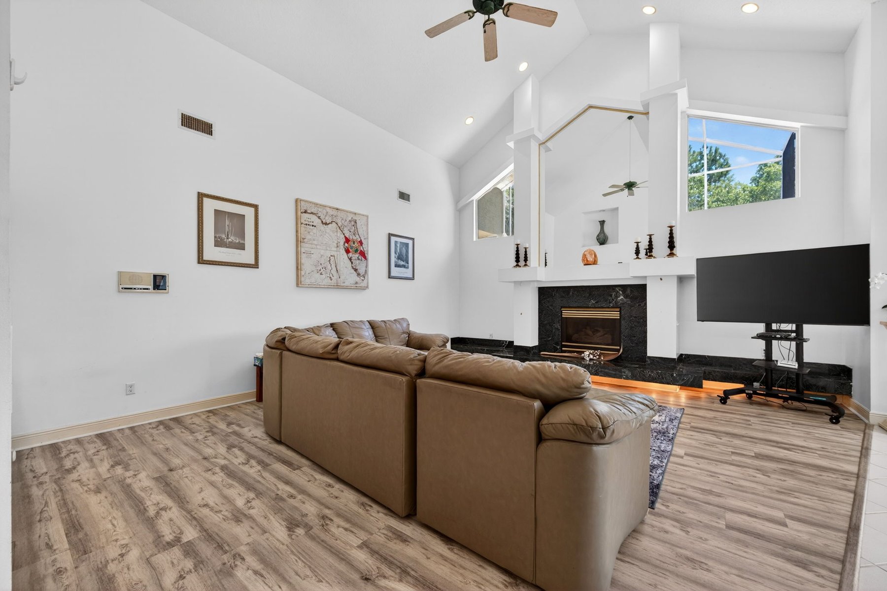  900 Bluegrass Lane, Rockledge, FL, 32955 - 物件實景