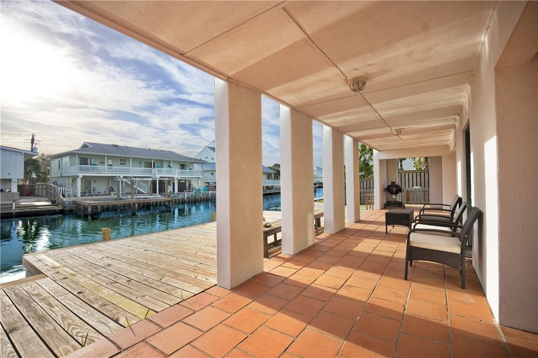 Rockport, Texas, 78382, United States, 4 Bedrooms Bedrooms, ,3 BathroomsBathrooms,Residential,For Sale,1691241