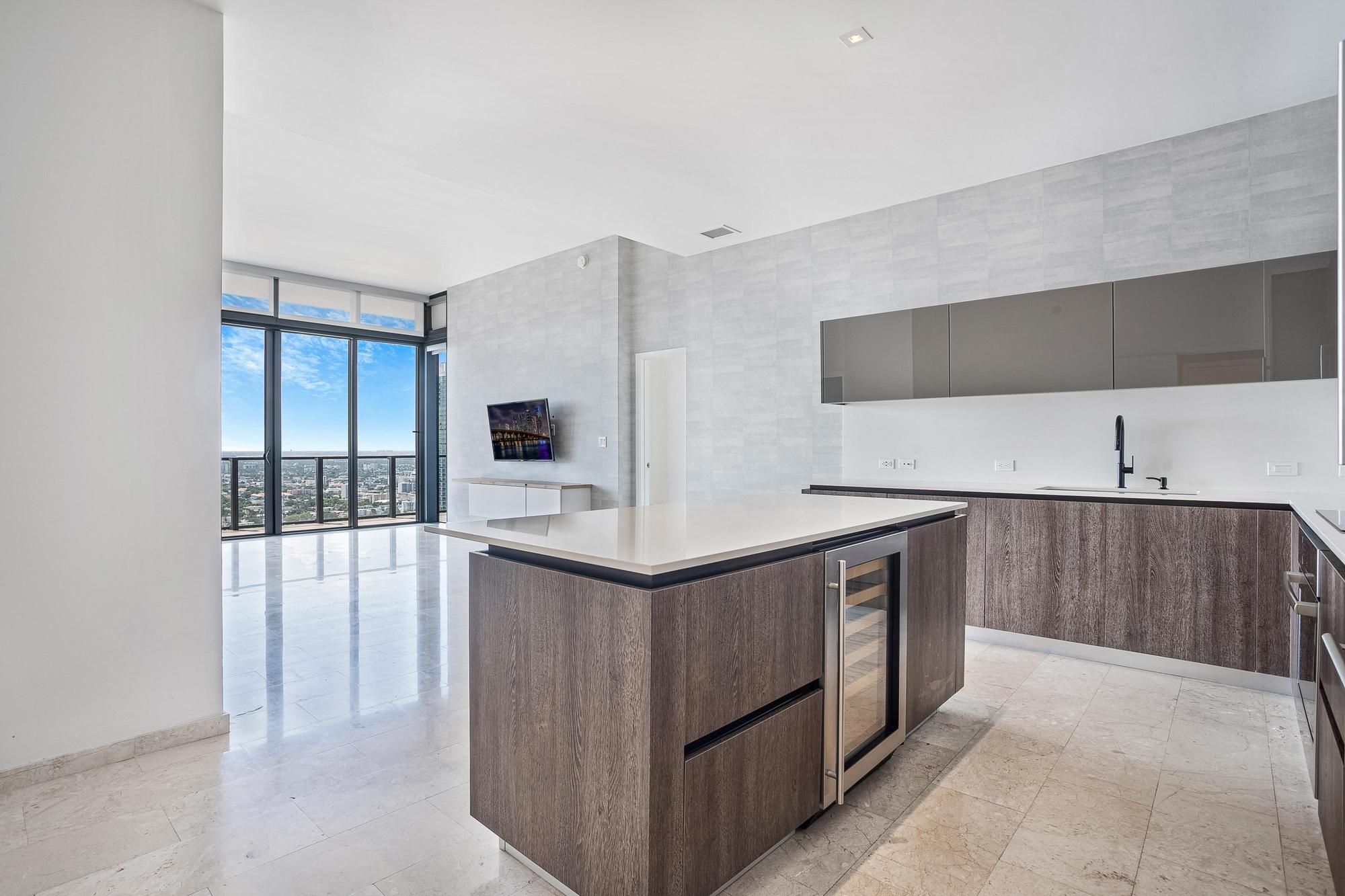  88 SW 7th St, Miami, FL, 33130 - 物件實景