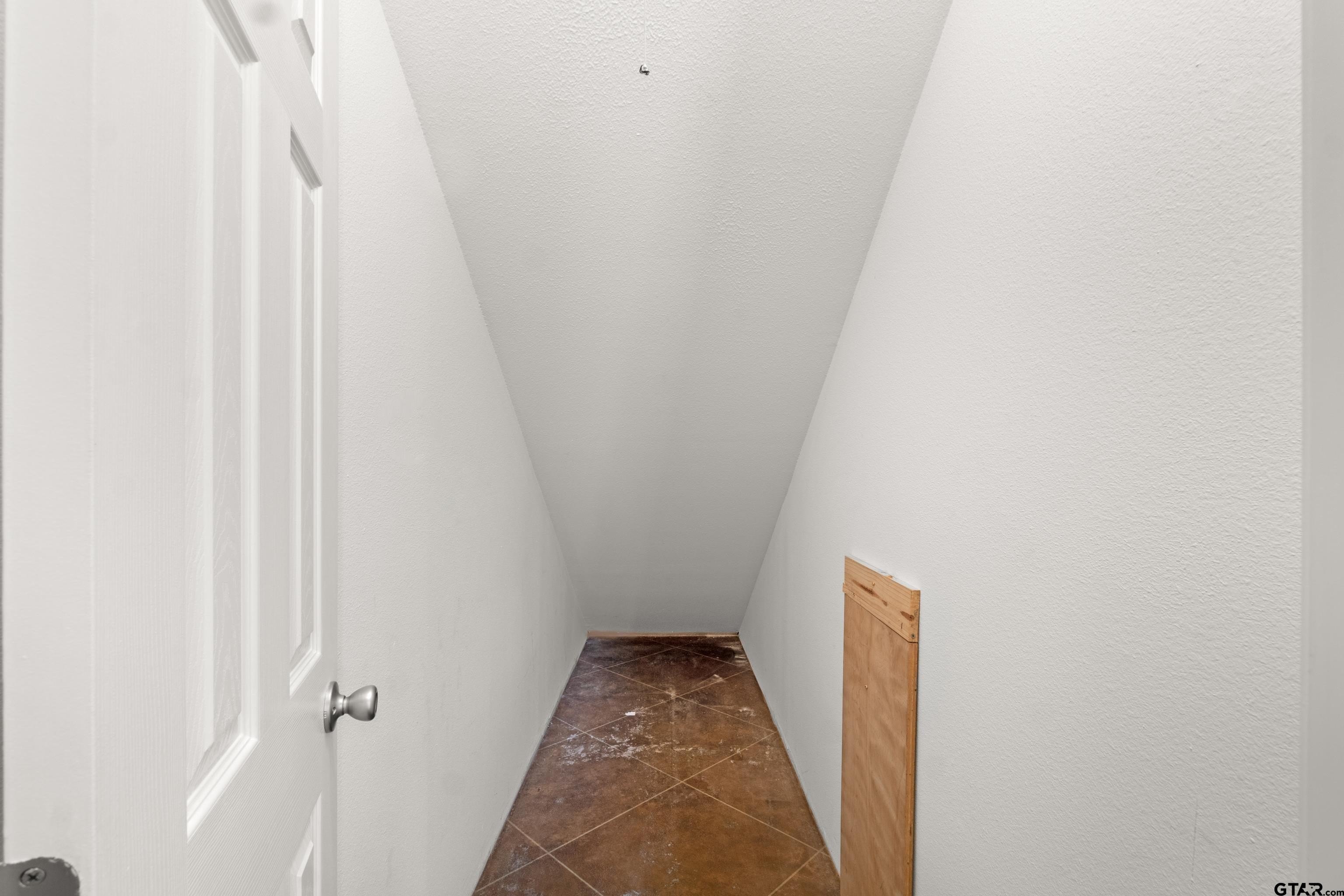 Pittsburg, Texas, 75686, United States, 5 Bedrooms Bedrooms, ,2 BathroomsBathrooms,Residential,For Sale,1998709