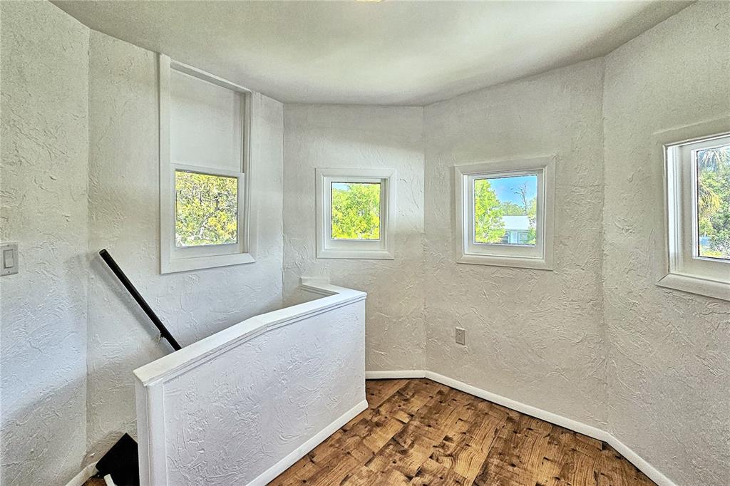 Sarasota, Florida, 34236, United States, 3 Bedrooms Bedrooms, ,3 BathroomsBathrooms,Residential,For Sale,1743279