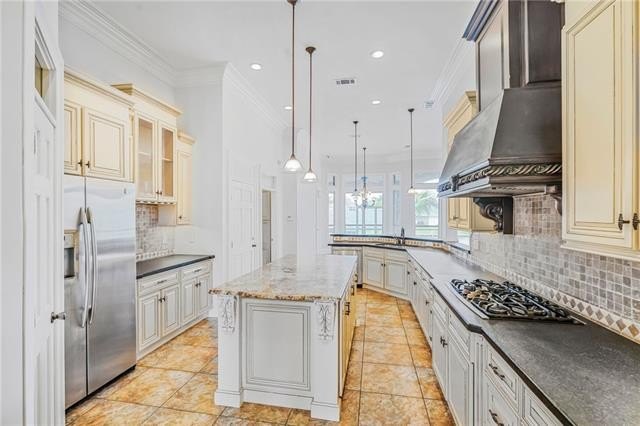 Slidell, Louisiana, 70458, United States, 7 Bedrooms Bedrooms, ,5 BathroomsBathrooms,Residential,For Sale,1983775