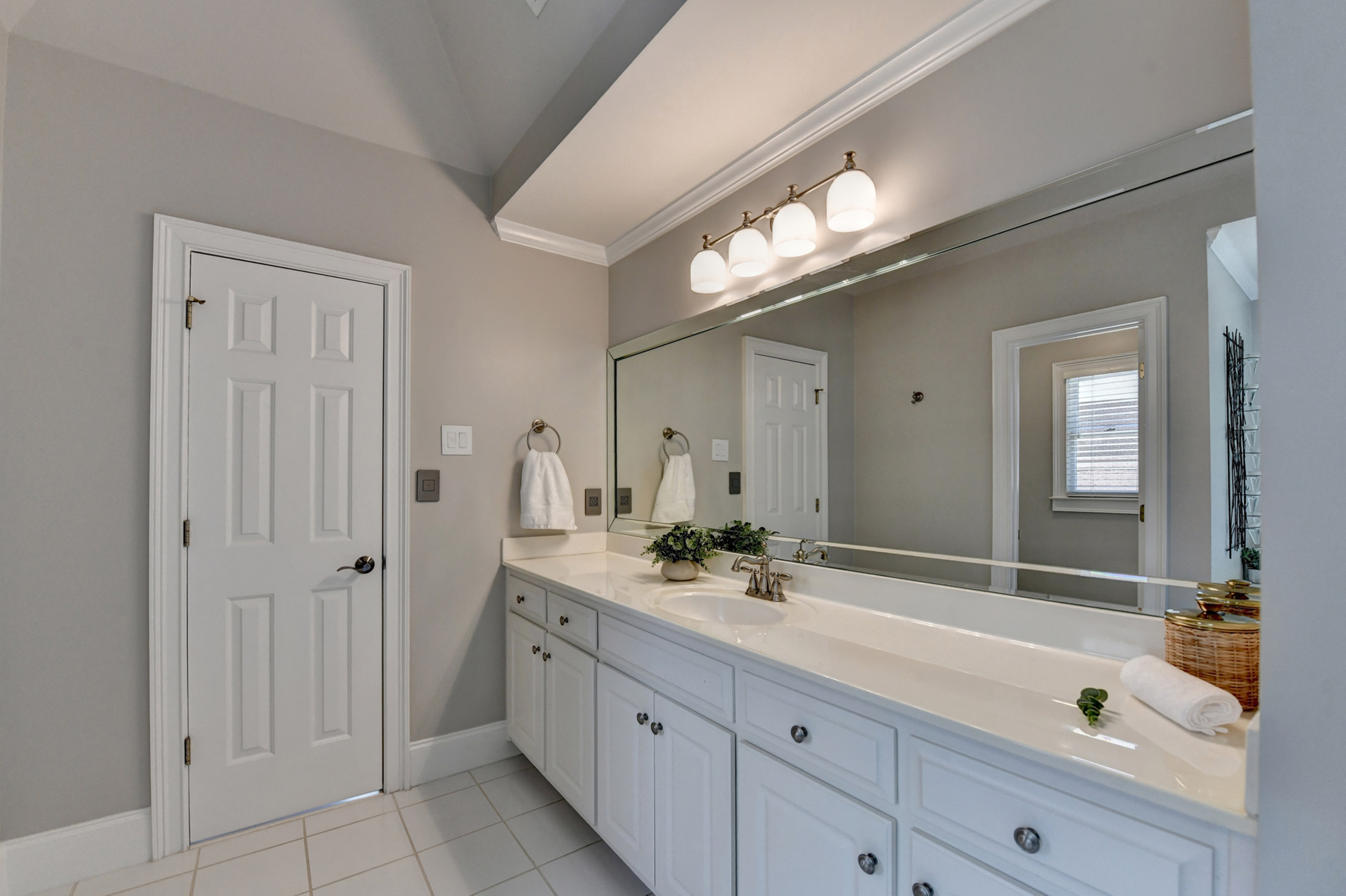  Beautifully Updated Brick Home in Alpharetta - 物件實景