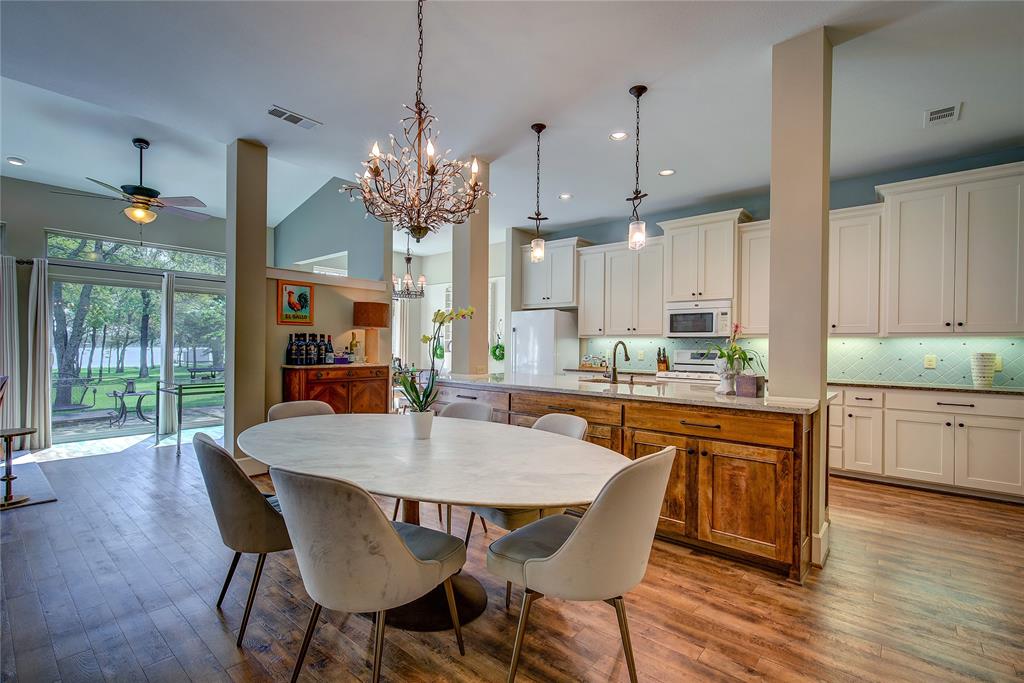 Point, Texas, 75472, United States, 3 Bedrooms Bedrooms, ,2 BathroomsBathrooms,Residential,For Sale,1976461