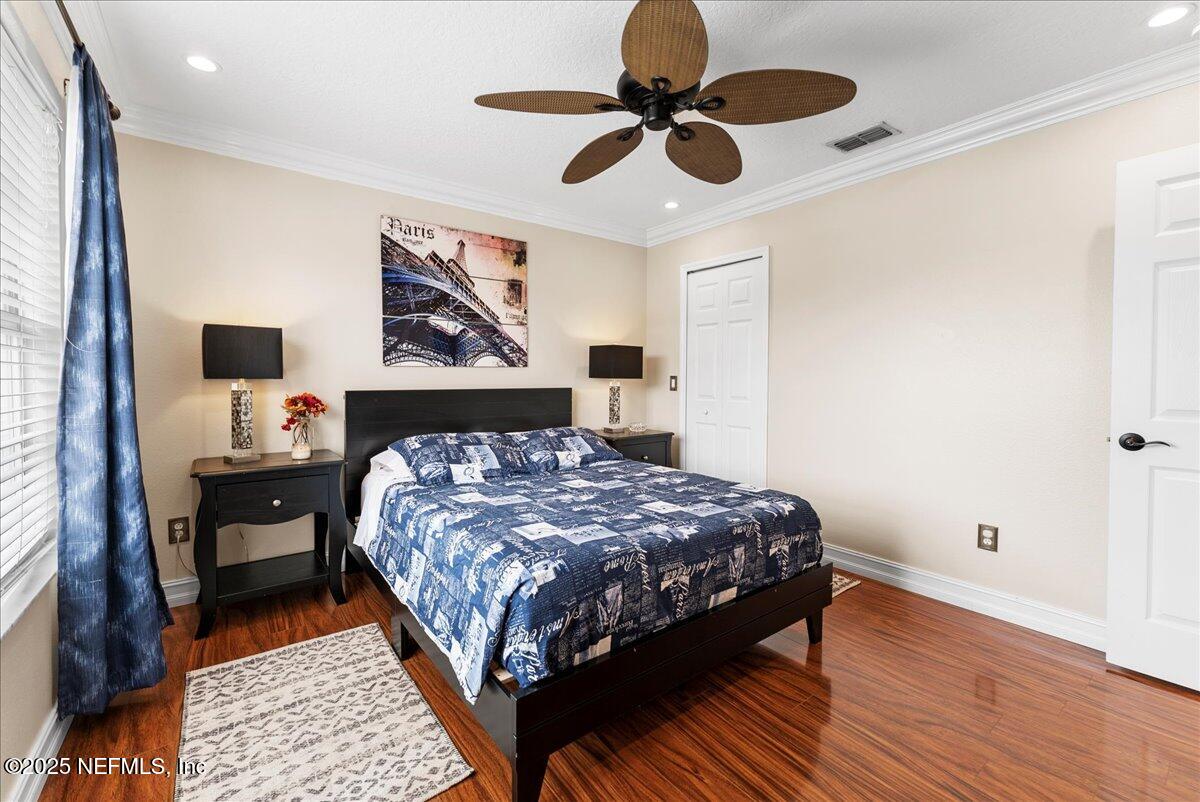 Orlando, Florida, 32825, United States, 3 Bedrooms Bedrooms, ,3 BathroomsBathrooms,Residential,For Sale,1975410