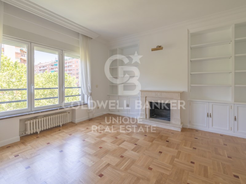 Madrid, Comunidad de Madrid, ES, 5 Bedrooms Bedrooms, ,3 BathroomsBathrooms,Residential,For Sale,1847498