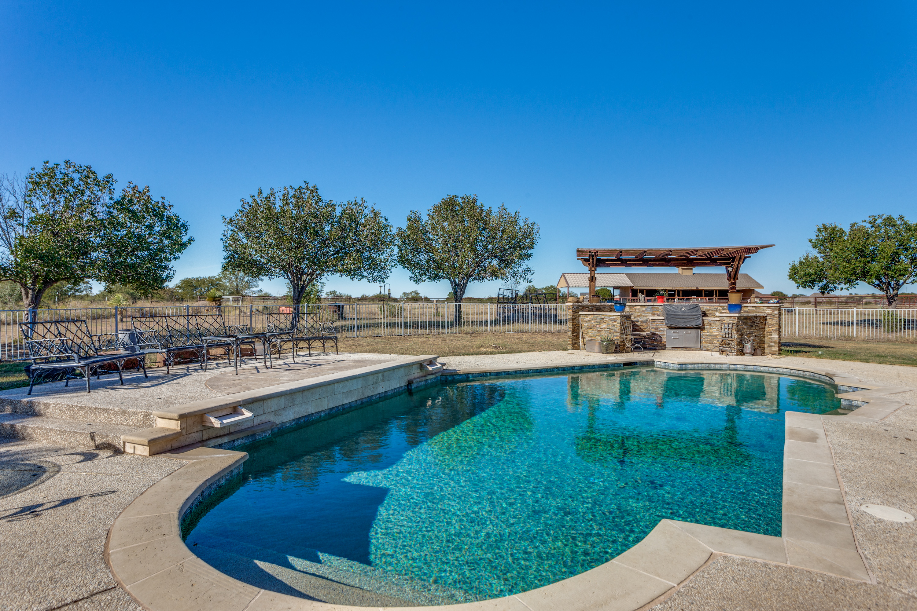  where  southwestern charm meets country elegance - 物件實景