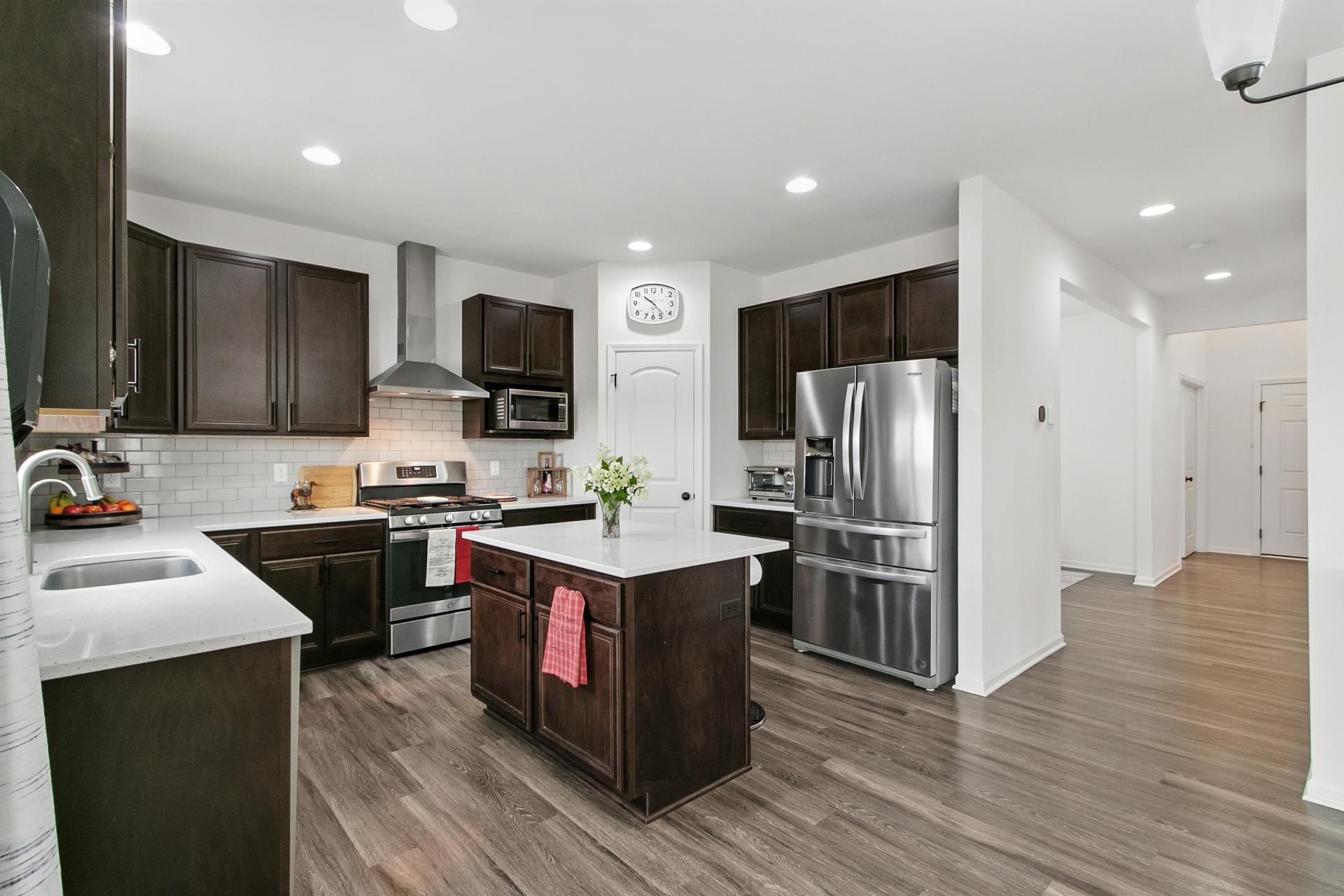 DeForest, Wisconsin, 53532, United States, 4 Bedrooms Bedrooms, ,4 BathroomsBathrooms,Residential,For Sale,1913237