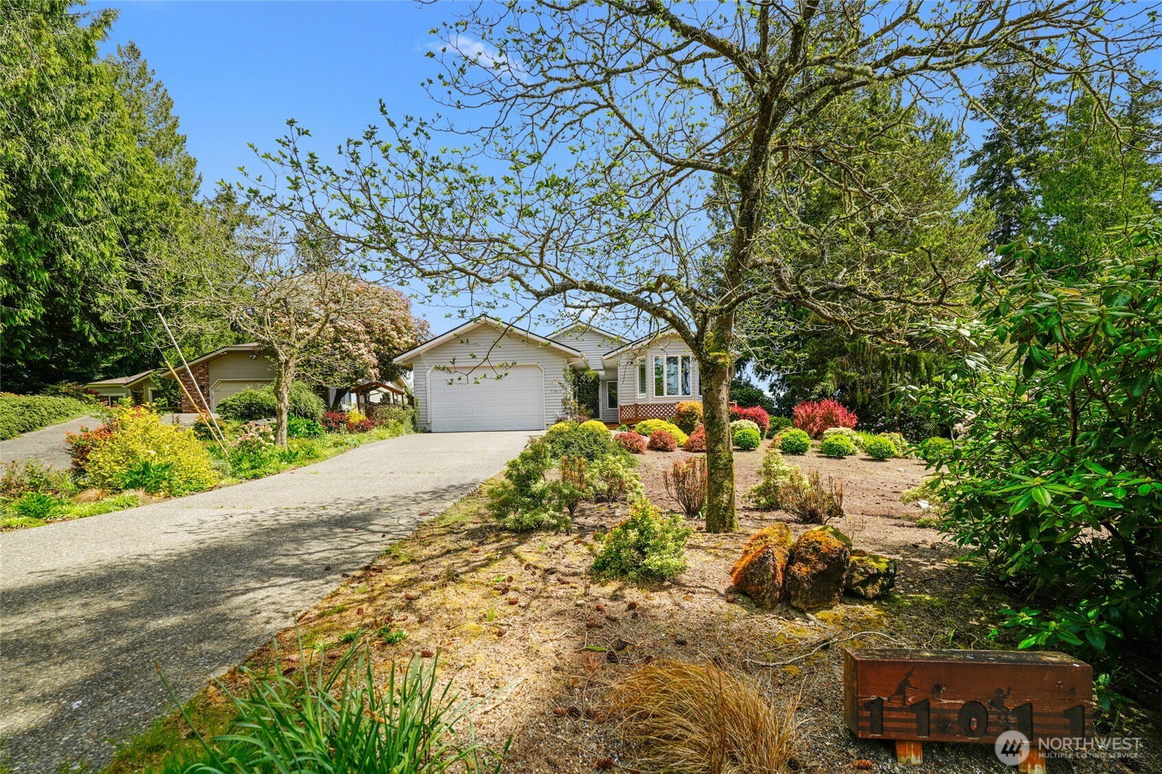 Anderson Island, Washington, 98303, United States, 3 Bedrooms Bedrooms, ,2 BathroomsBathrooms,Residential,For Sale,1804305