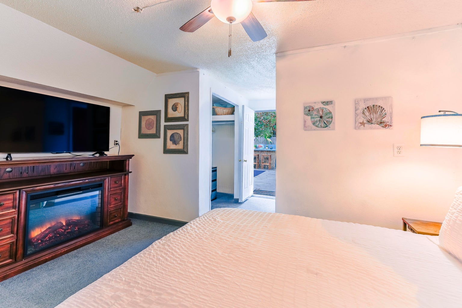 Fort Walton Beach, Florida, 32548, United States, 6 Bedrooms Bedrooms, ,5 BathroomsBathrooms,Residential,For Sale,1942905