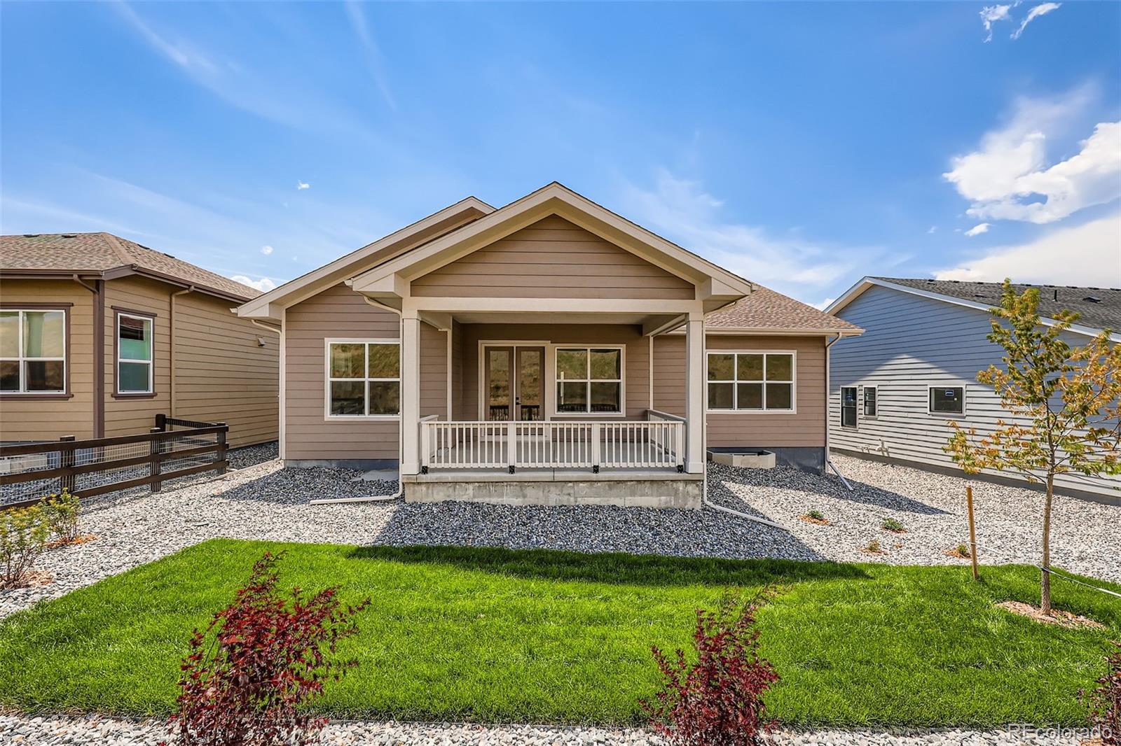 Castle Rock, Colorado, 80104, United States, 2 Bedrooms Bedrooms, ,2 BathroomsBathrooms,Residential,For Sale,1902187