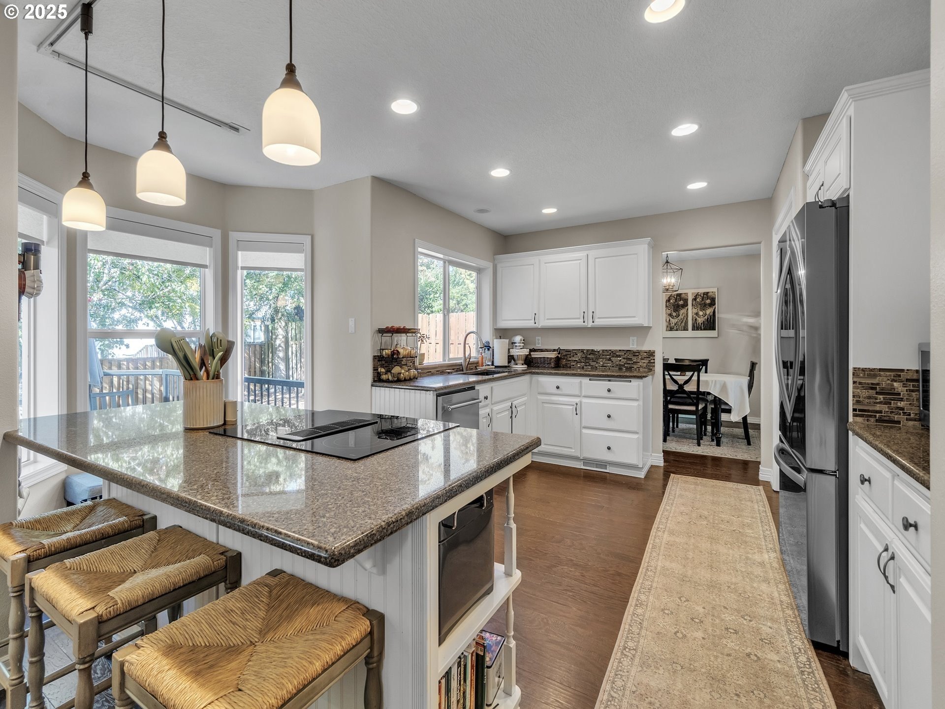 Newberg, Oregon, 97132, United States, 4 Bedrooms Bedrooms, ,3 BathroomsBathrooms,Residential,For Sale,1962580