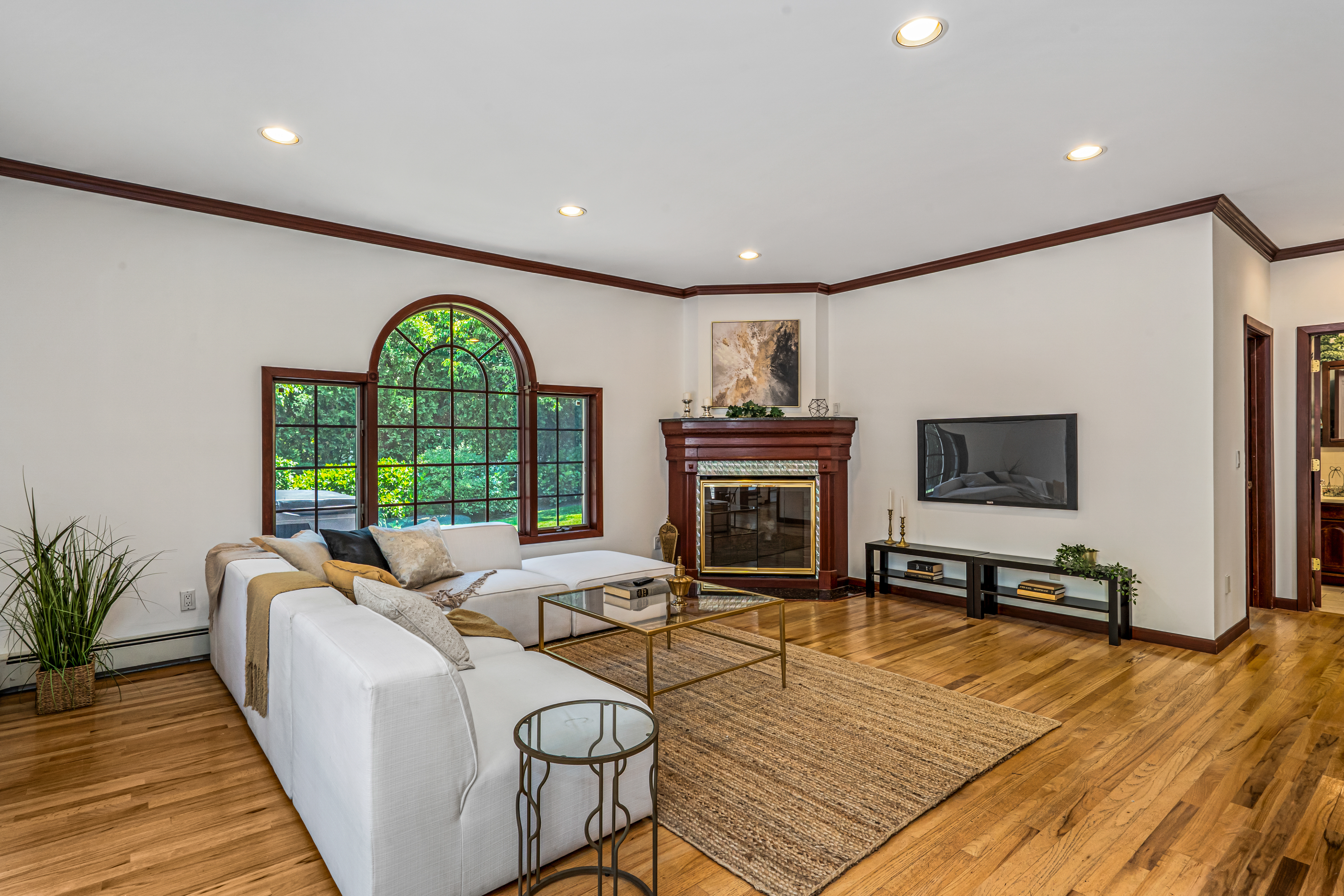  86 Dorchester Drive, Manhasset, NY 11030 - 物件實景