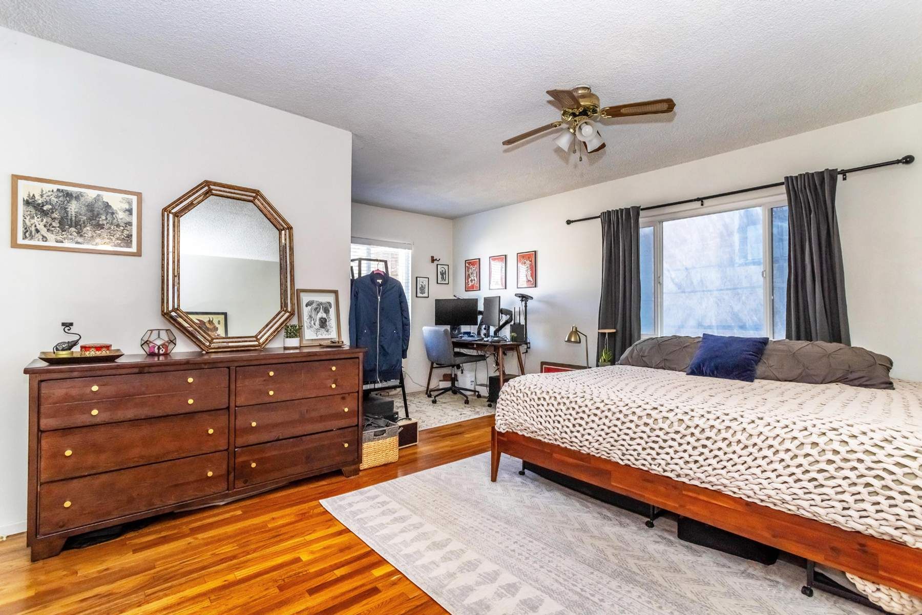  2915   St. George St - 物件實景