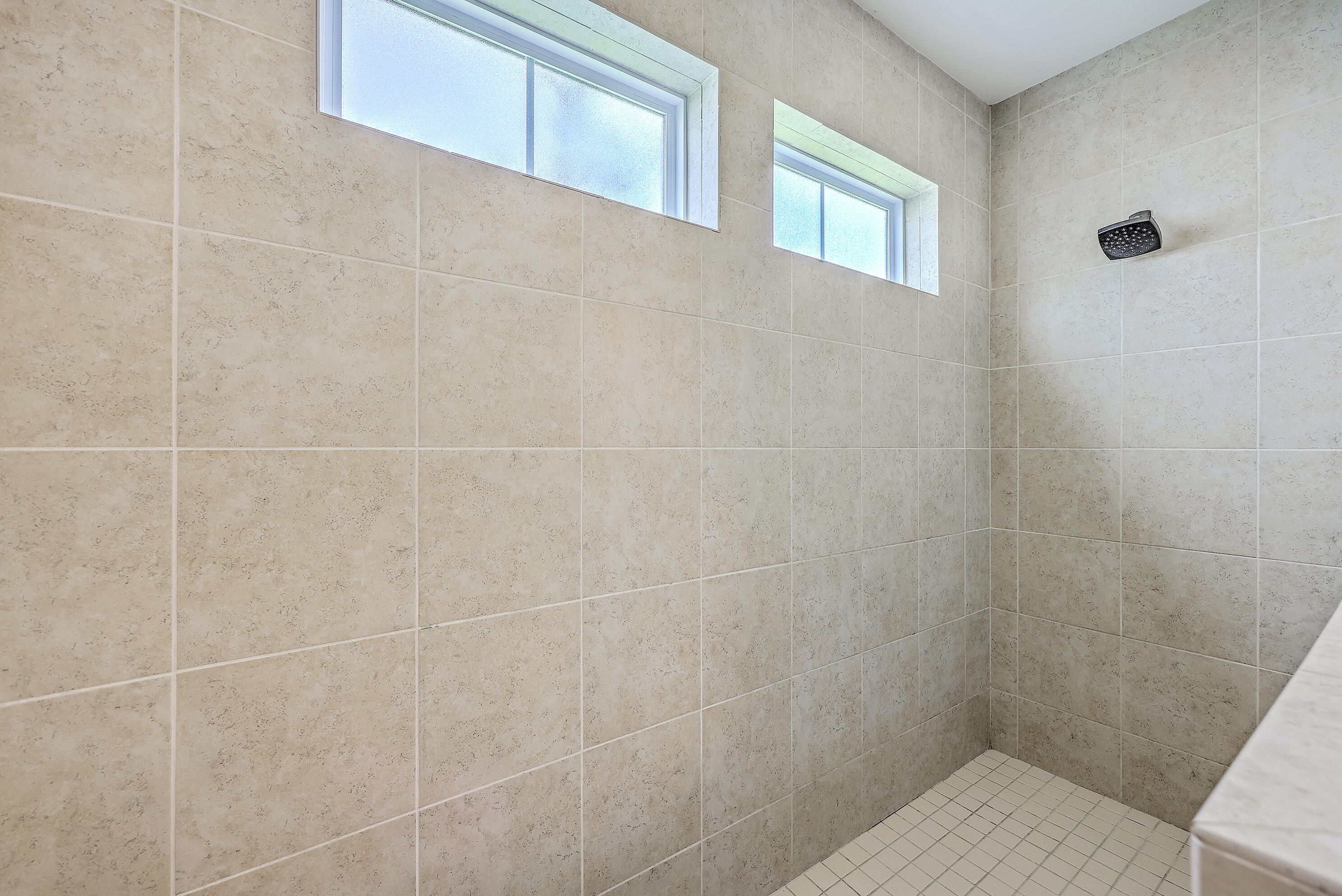 Summerville, South Carolina, 29486, United States, 3 Bedrooms Bedrooms, ,3 BathroomsBathrooms,Residential,For Sale,1889517