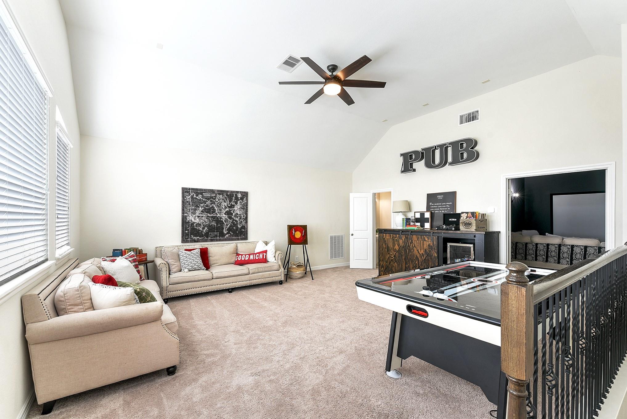 Katy, Texas, 77494, United States, 4 Bedrooms Bedrooms, ,5 BathroomsBathrooms,Residential,For Sale,1982893