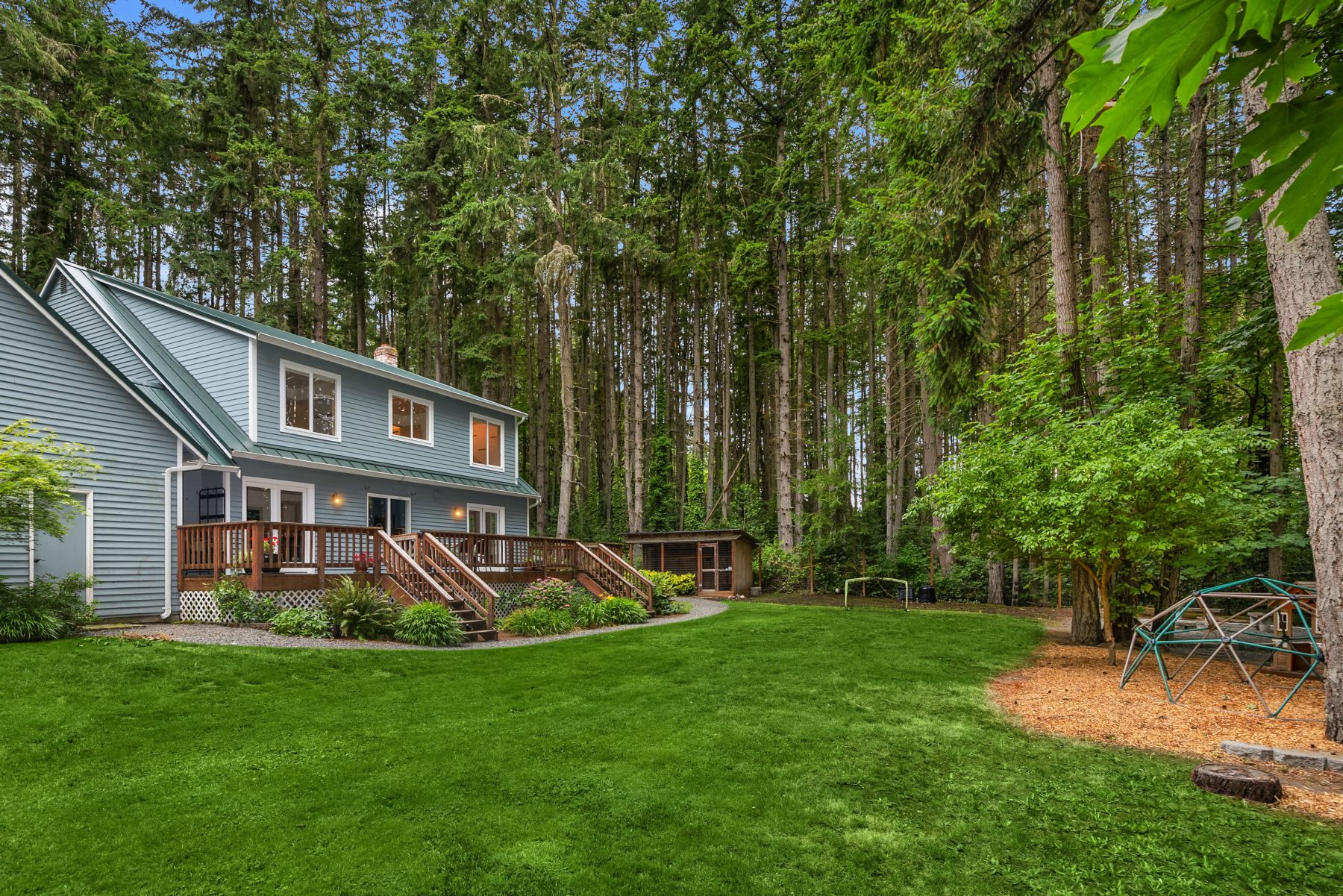 5249 Rose Ave NE, Bainbridge Island, WA 98110 - 物件實景