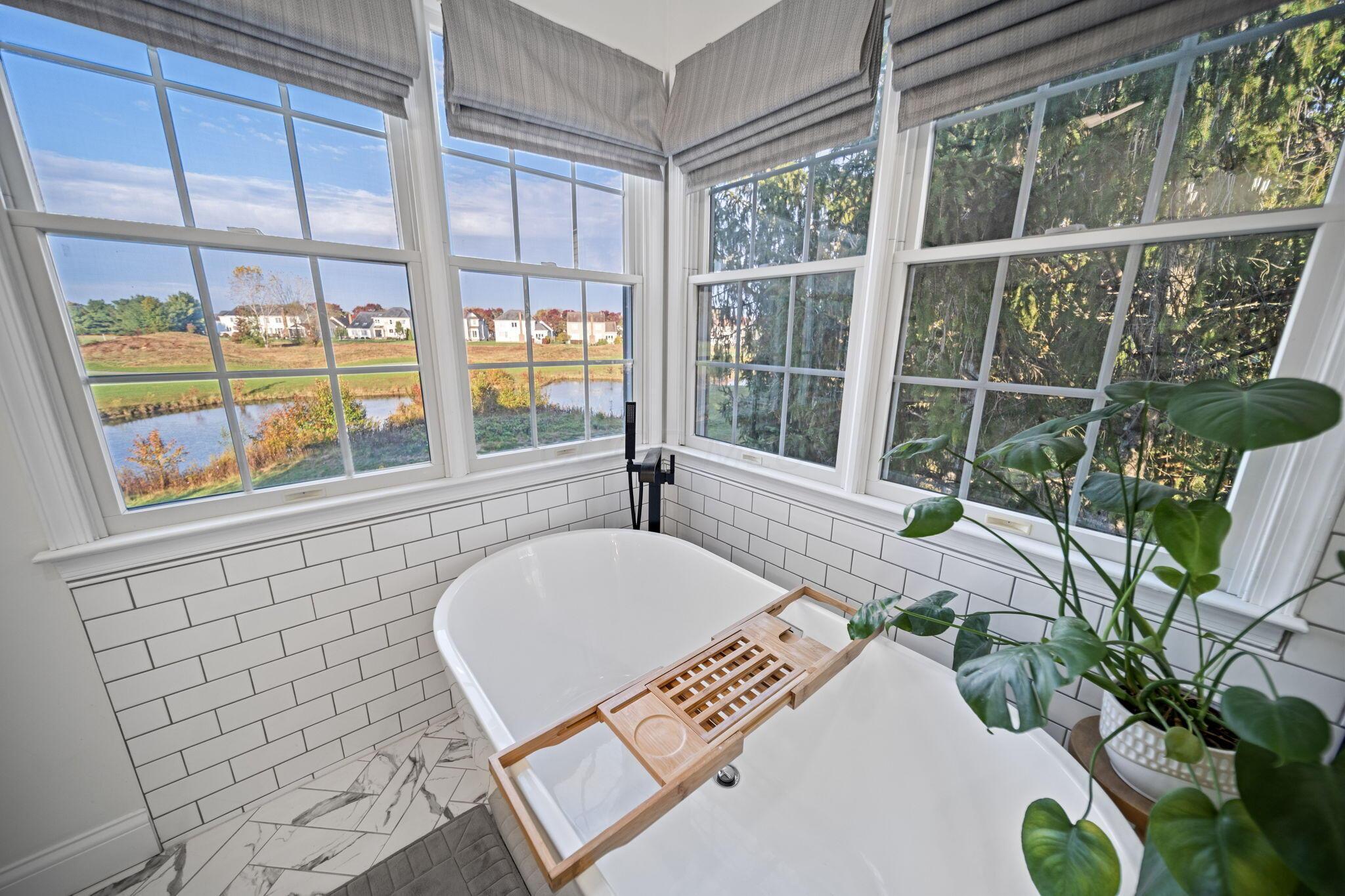 New Albany, Ohio, 43054, United States, 4 Bedrooms Bedrooms, ,3 BathroomsBathrooms,Residential,For Sale,1988234