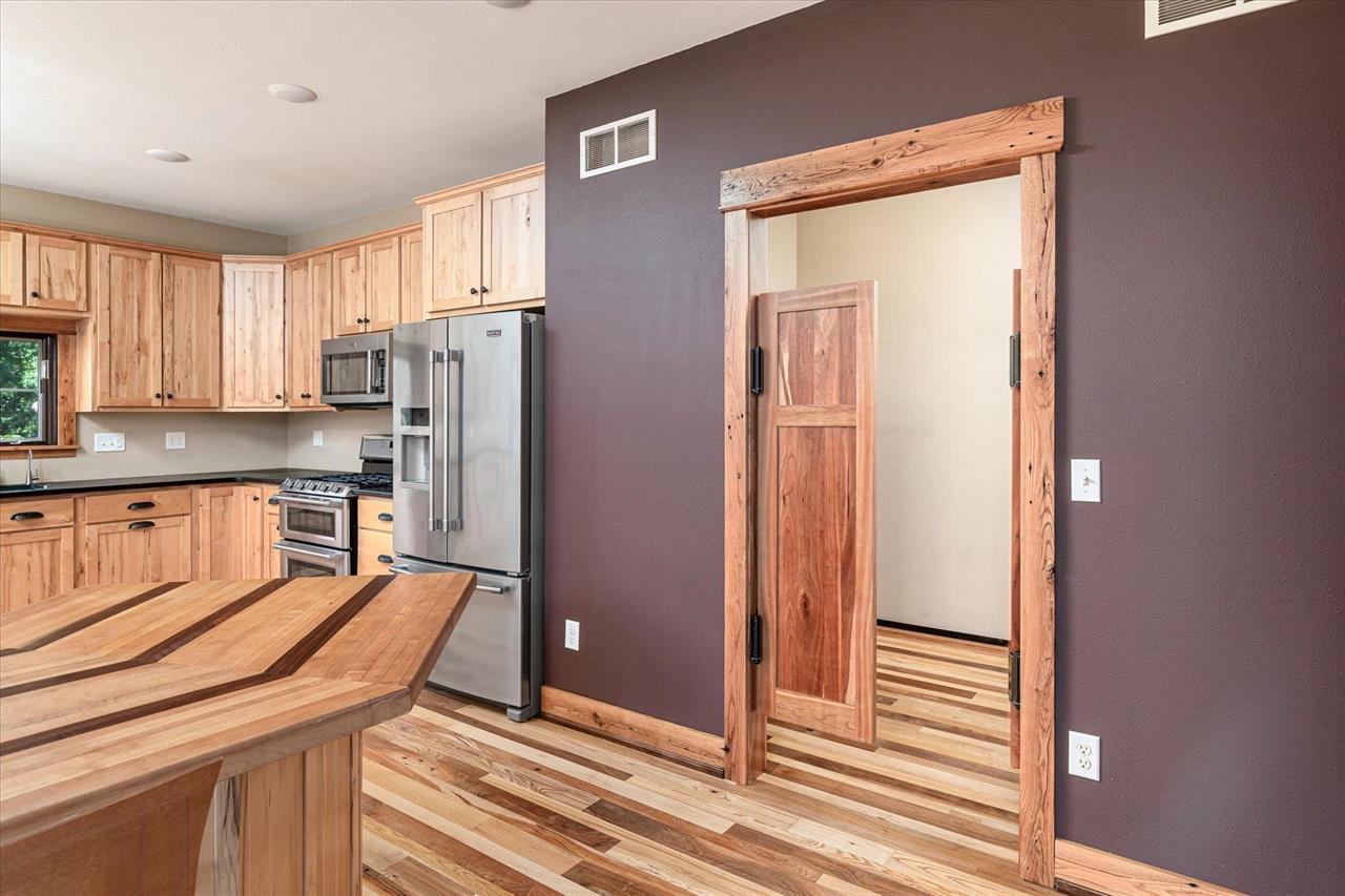 Westby, Wisconsin, 54667, United States, 3 Bedrooms Bedrooms, ,3 BathroomsBathrooms,Residential,For Sale,1977148