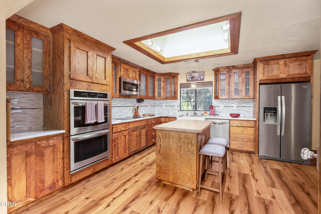 Oakhurst, California, 93644, United States, 4 Bedrooms Bedrooms, ,3 BathroomsBathrooms,Residential,For Sale,1839792