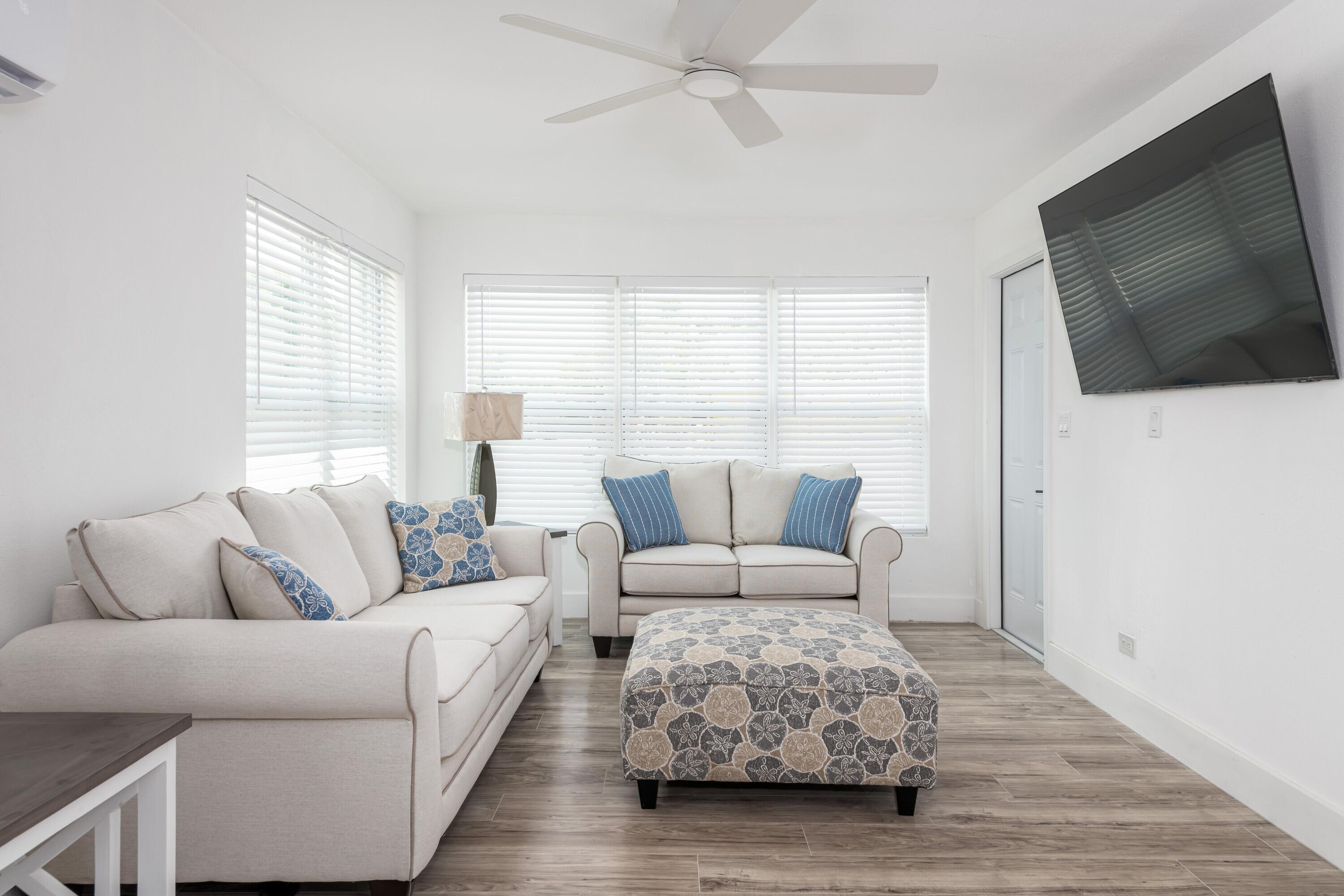 MARATHON, Florida, 33050, United States, 2 Bedrooms Bedrooms, ,2 BathroomsBathrooms,Residential,For Sale,1793484