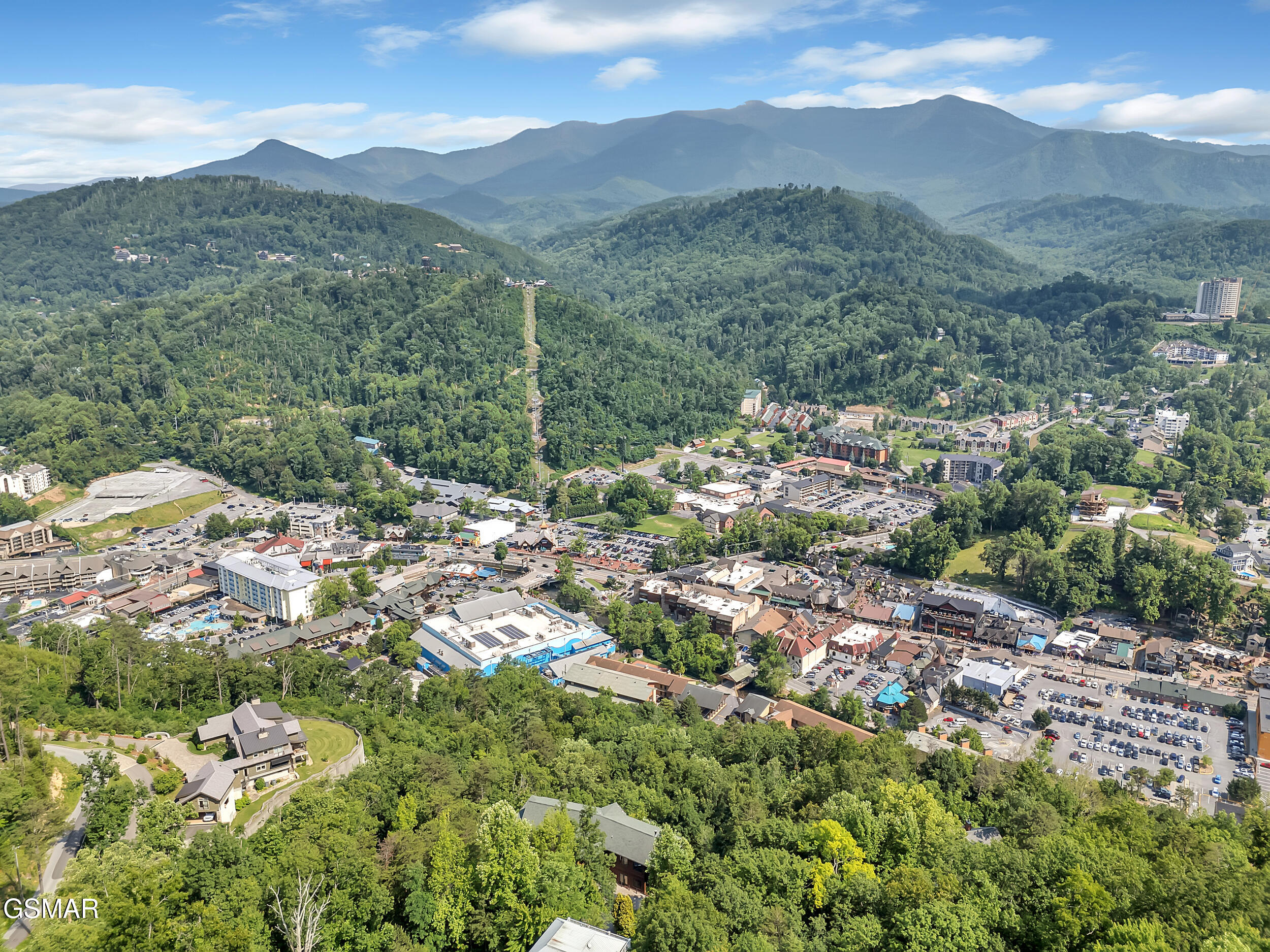 Gatlinburg, Tennessee, 37738, United States, 8 Bedrooms Bedrooms, ,10 BathroomsBathrooms,Residential,For Sale,1977242