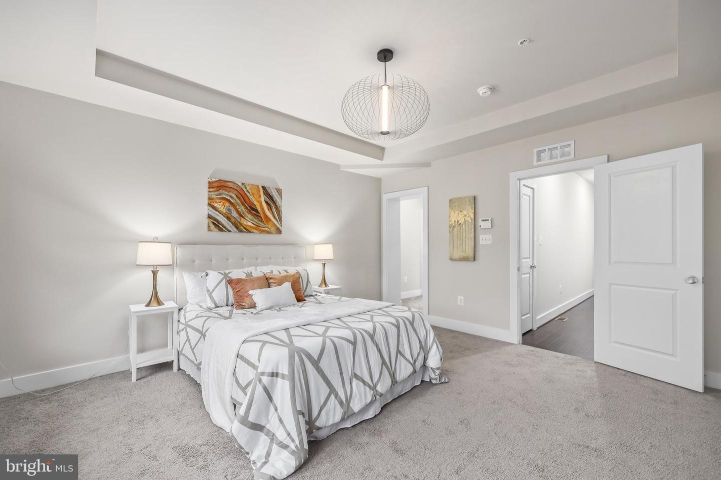 Arlington, Virginia, 22204, United States, 3 Bedrooms Bedrooms, ,4 BathroomsBathrooms,Residential,For Sale,1827823