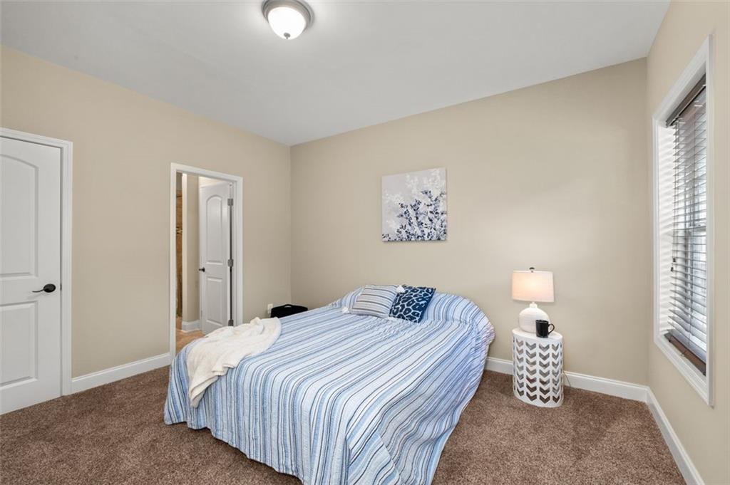 Buford, Georgia, 30518, United States, 6 Bedrooms Bedrooms, ,5 BathroomsBathrooms,Residential,For Sale,1987580