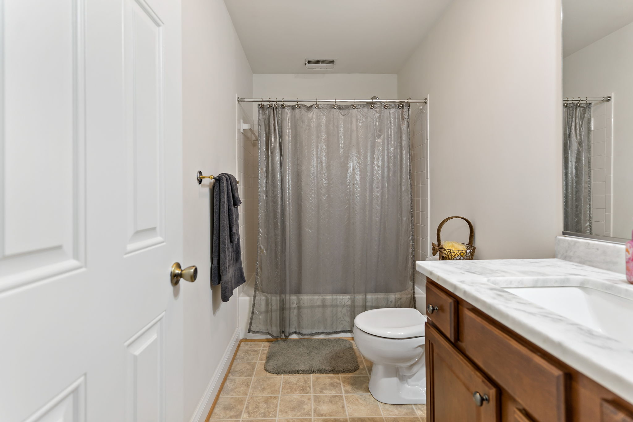 Harpers Ferry, West Virginia, 25425, United States, 4 Bedrooms Bedrooms, ,Residential,For Sale,1977354