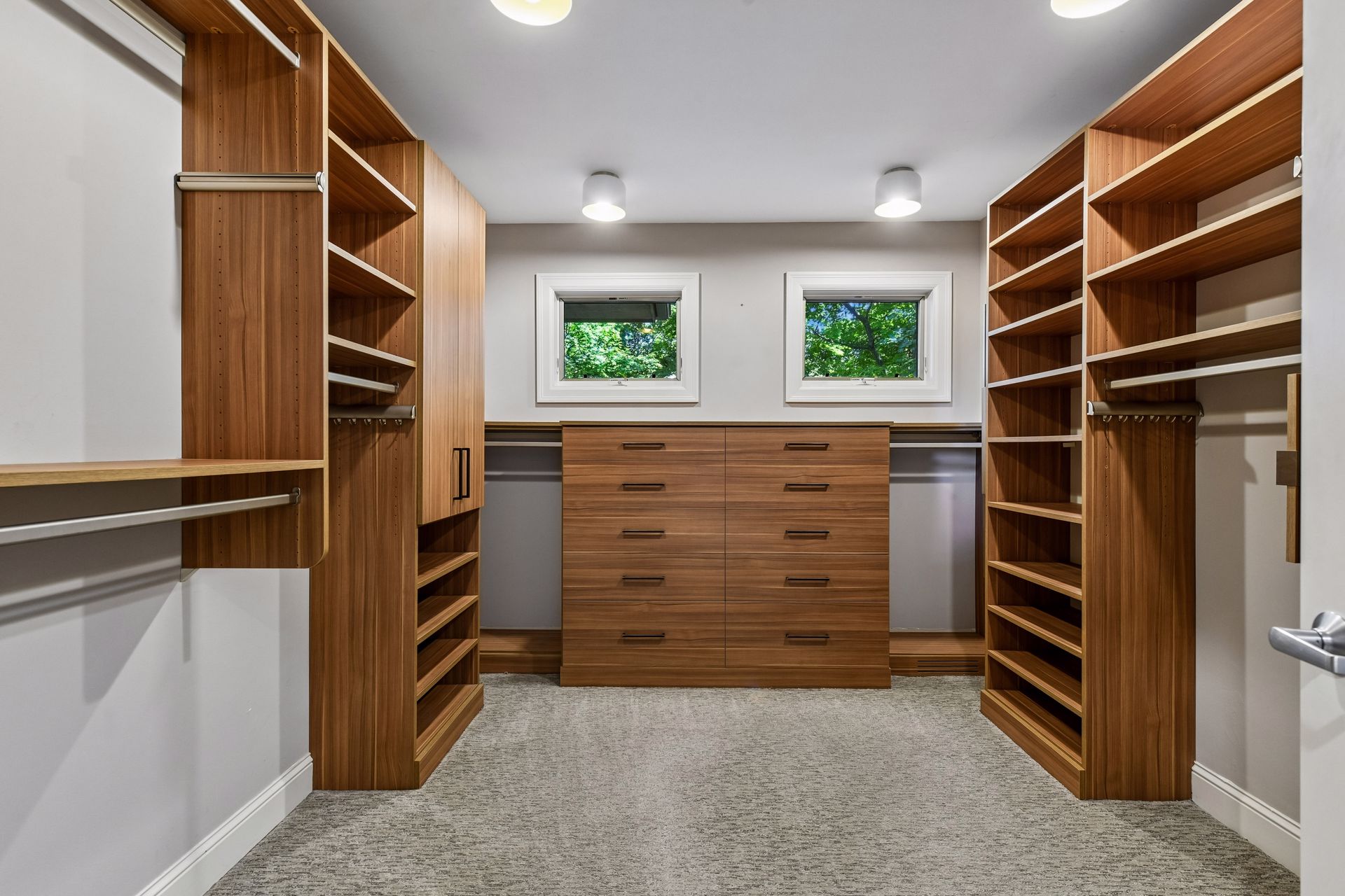  Elevated Executive Living Near Excelsior - 物件實景