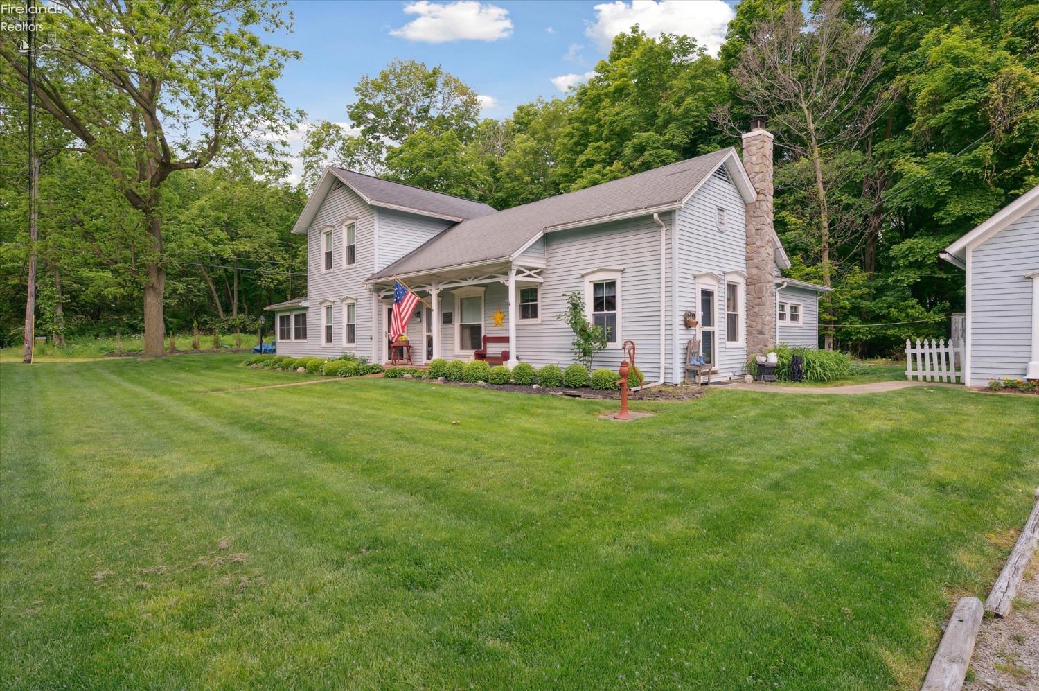 Put-In-Bay, Ohio, 43456, United States, 4 Bedrooms Bedrooms, ,2 BathroomsBathrooms,Residential,For Sale,1983936