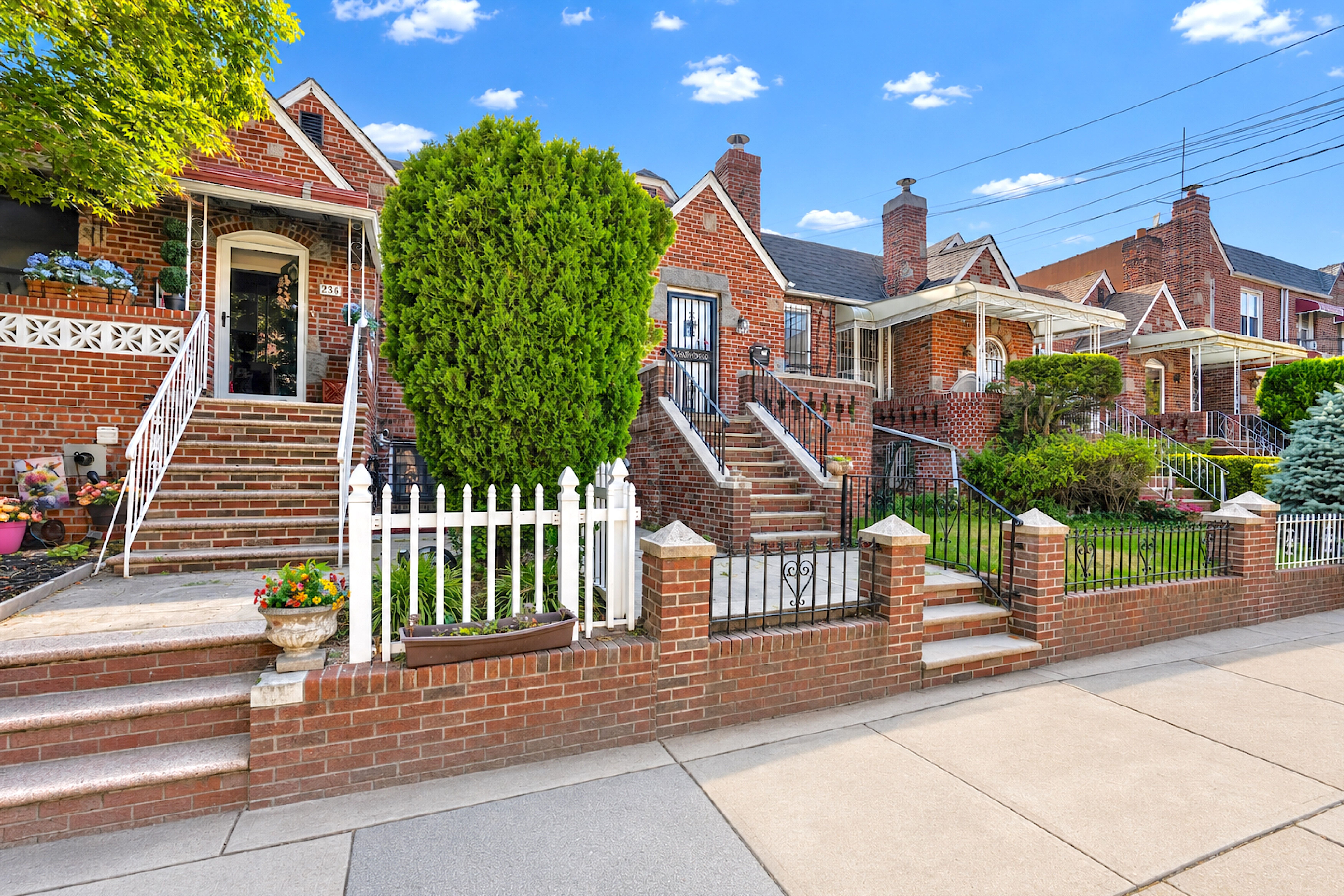  252 E 45th Street, Brooklyn, NY, 11203 - 物件實景