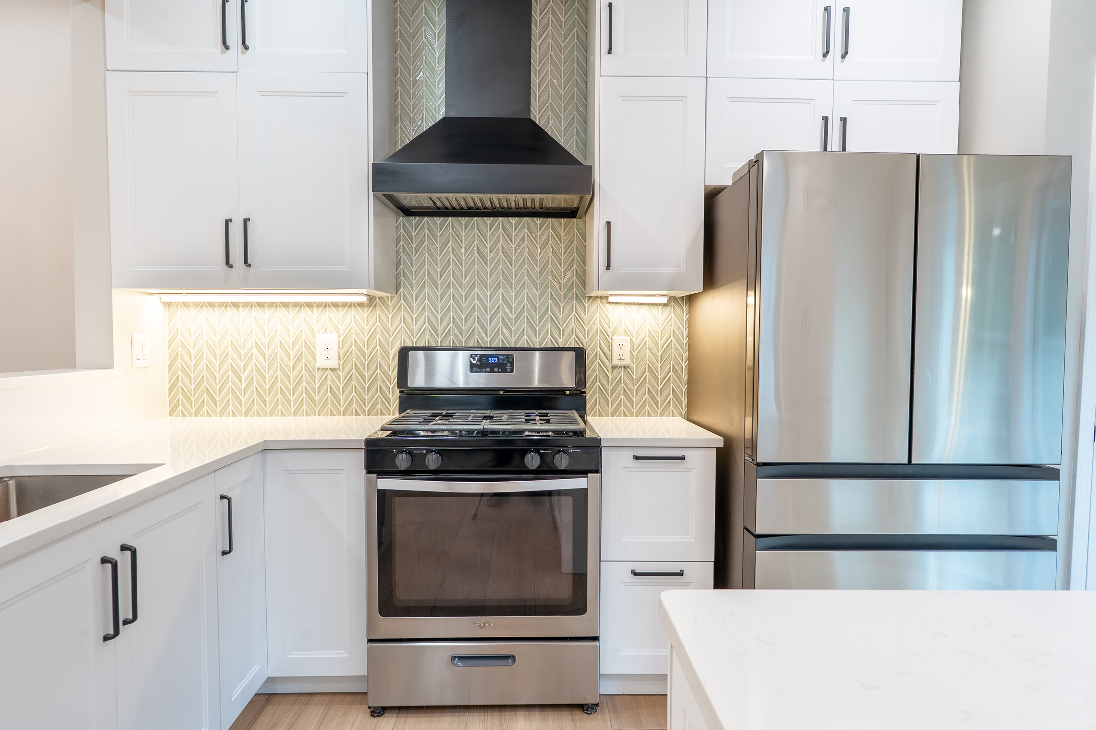 Beautifully Updated Townhome in Desirable Windward/Deerfield Area of Alpharetta - 物件實景