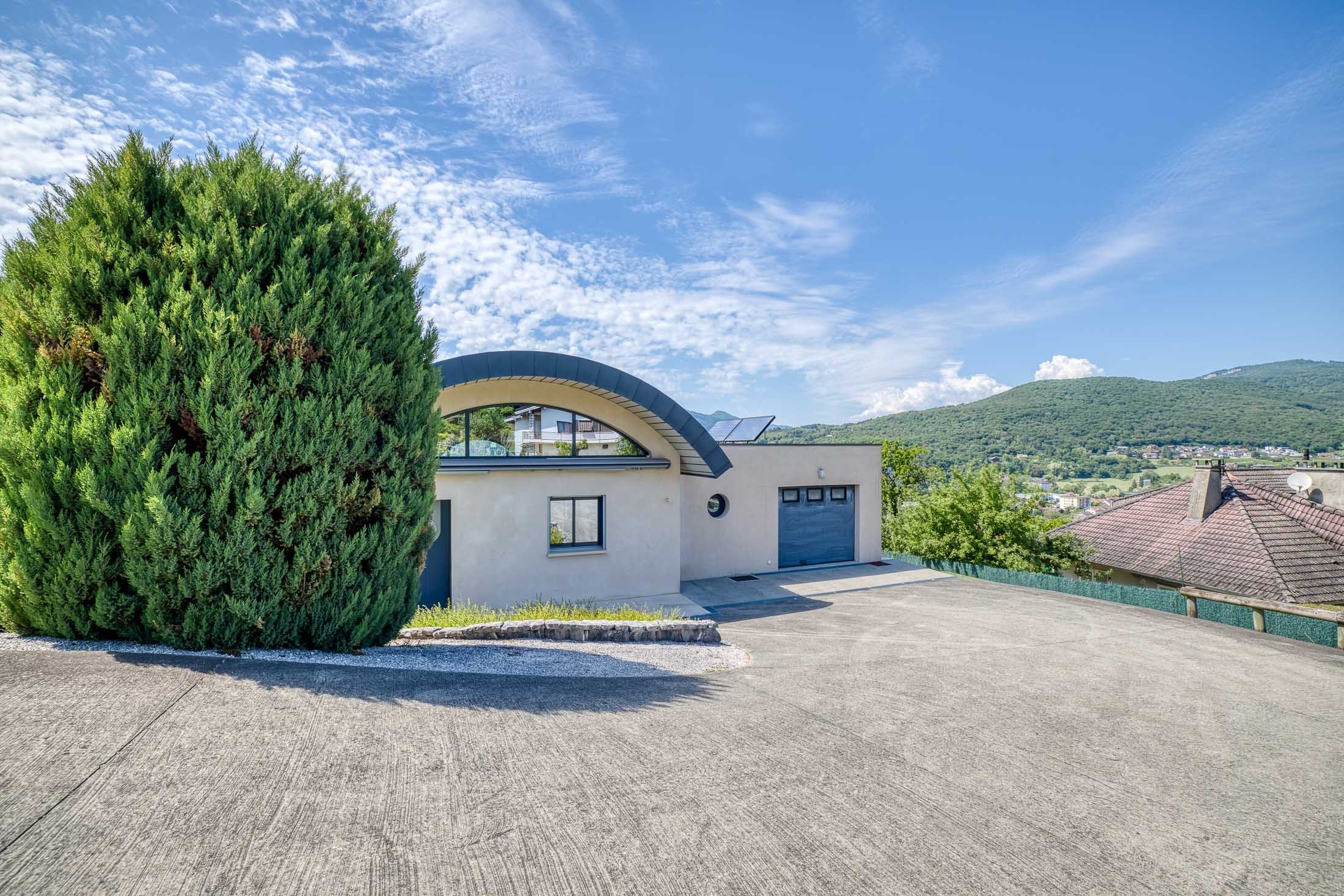  Contemporary Villa with Lake and Mountain Panorama - 物件實景