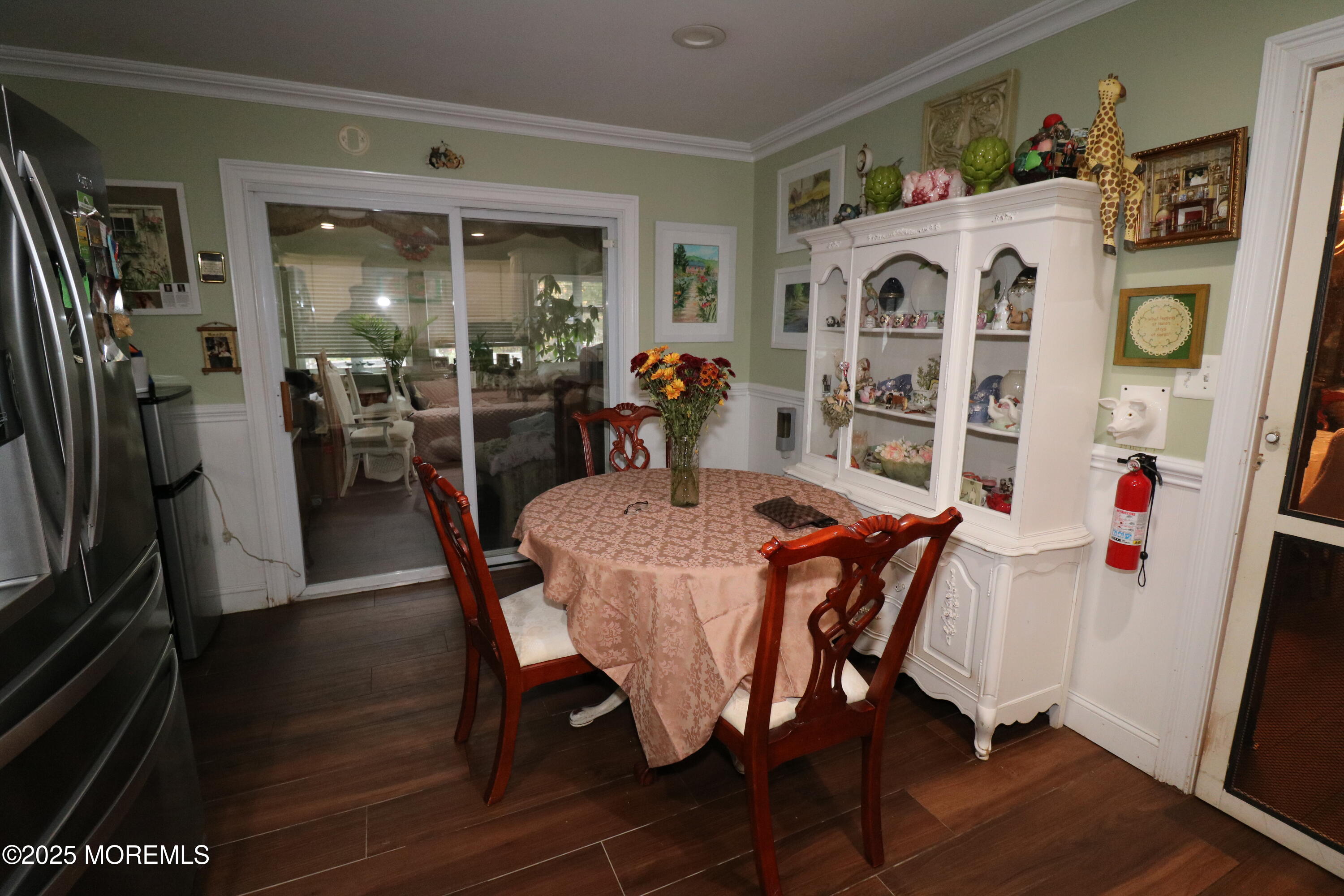 Aberdeen, New Jersey, 07747, United States, 3 Bedrooms Bedrooms, ,2 BathroomsBathrooms,Residential,For Sale,1992431