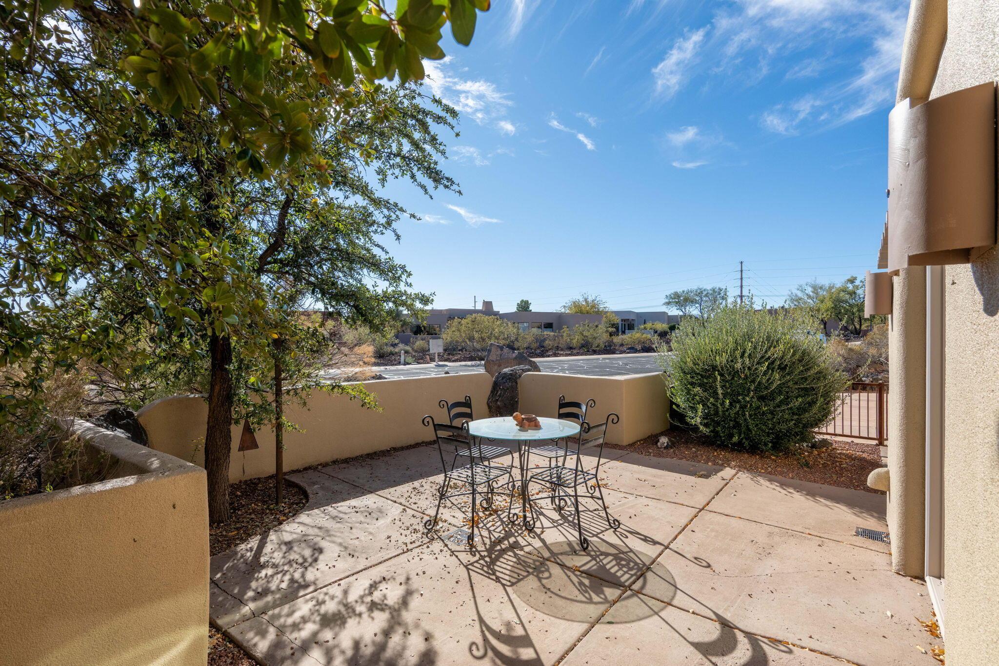 Santa Clara, Utah, 84765, United States, 4 Bedrooms Bedrooms, ,3 BathroomsBathrooms,Residential,For Sale,2005158