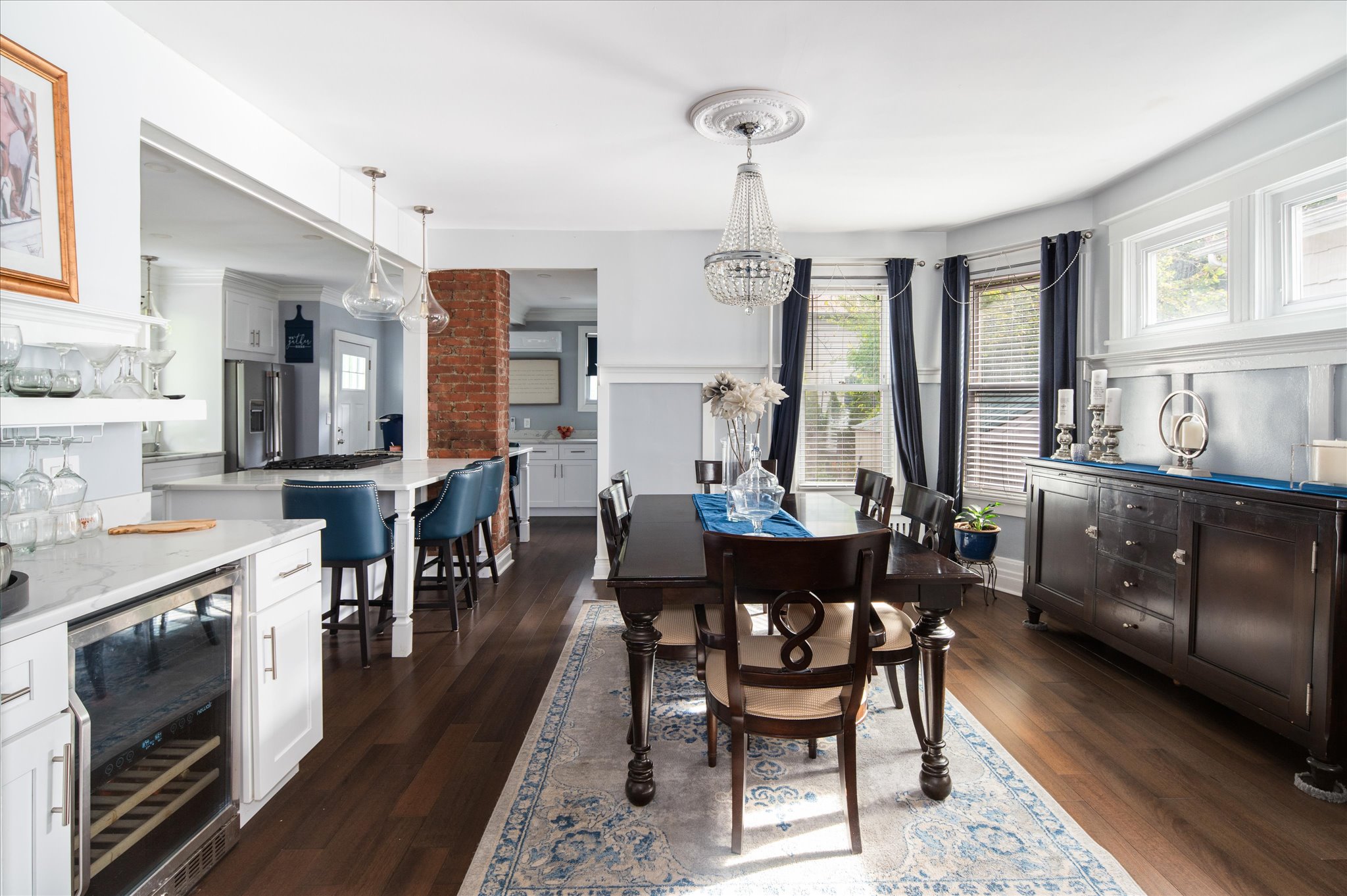  737 Bradley Street - 物件實景