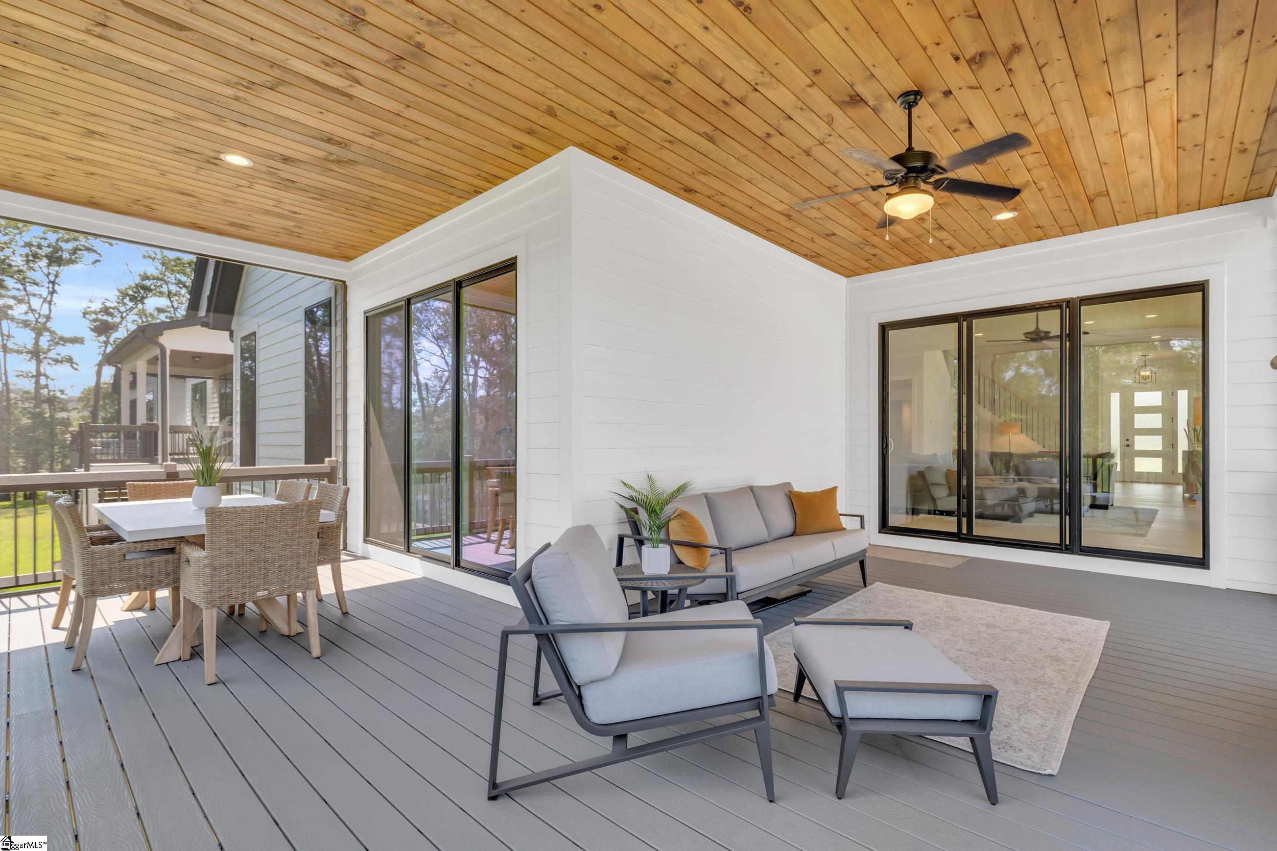 Simpsonville, South Carolina, 29680, United States, 3 Bedrooms Bedrooms, ,3 BathroomsBathrooms,Residential,For Sale,1941759